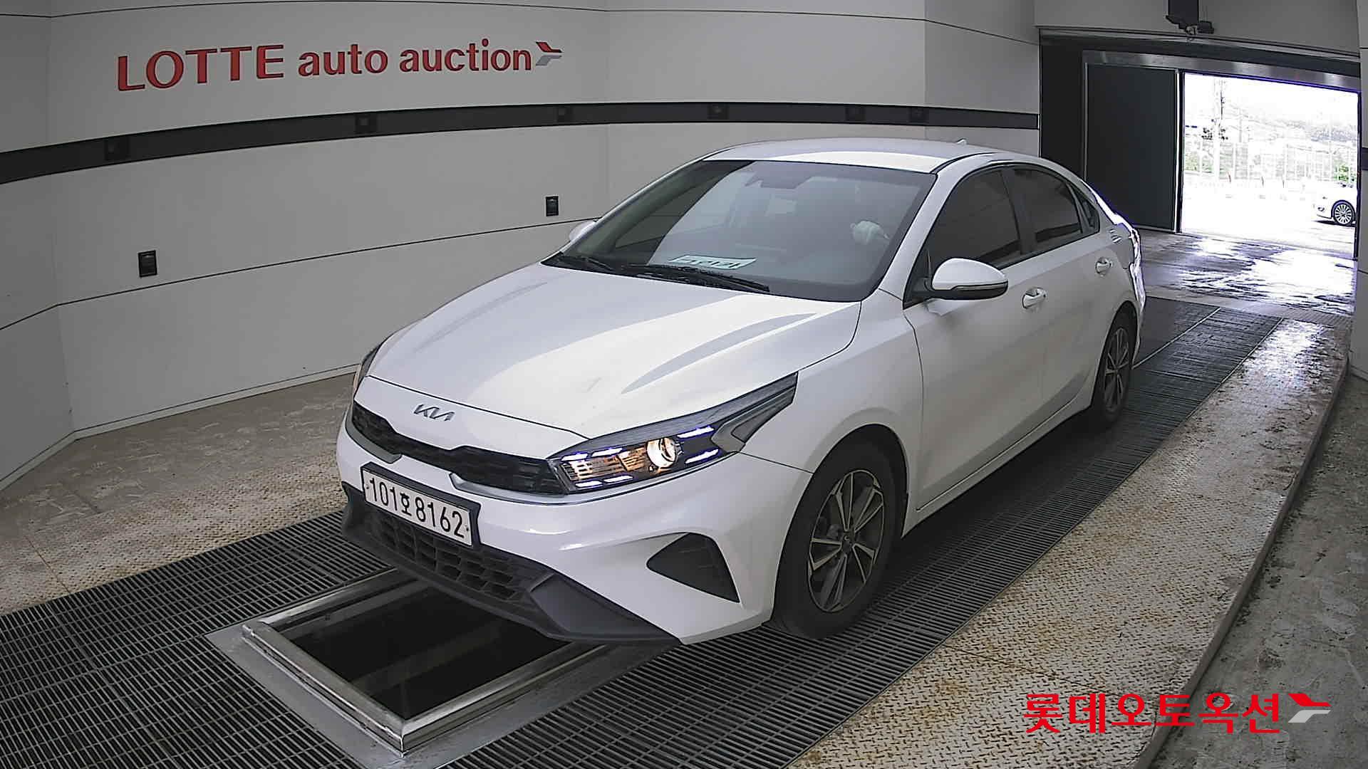 Kia K3 2022 - Image 3