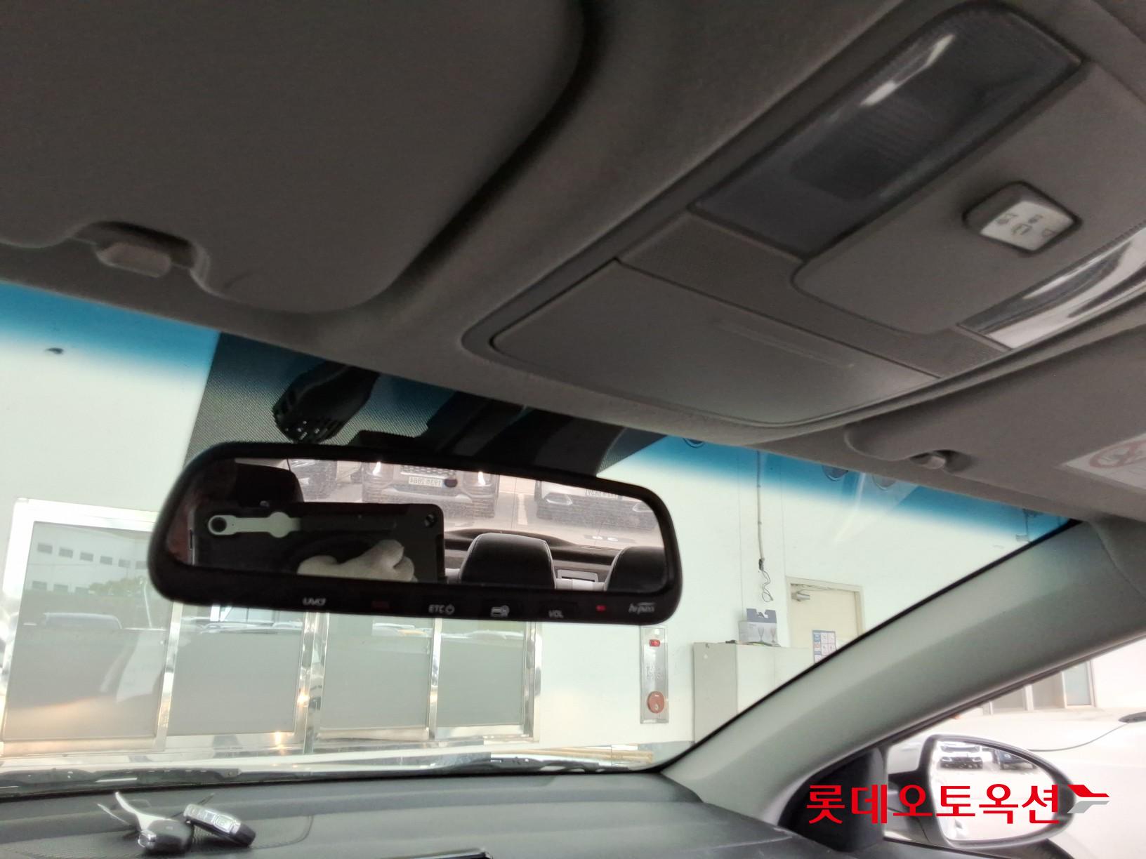 Kia K3 2022 - Image 33