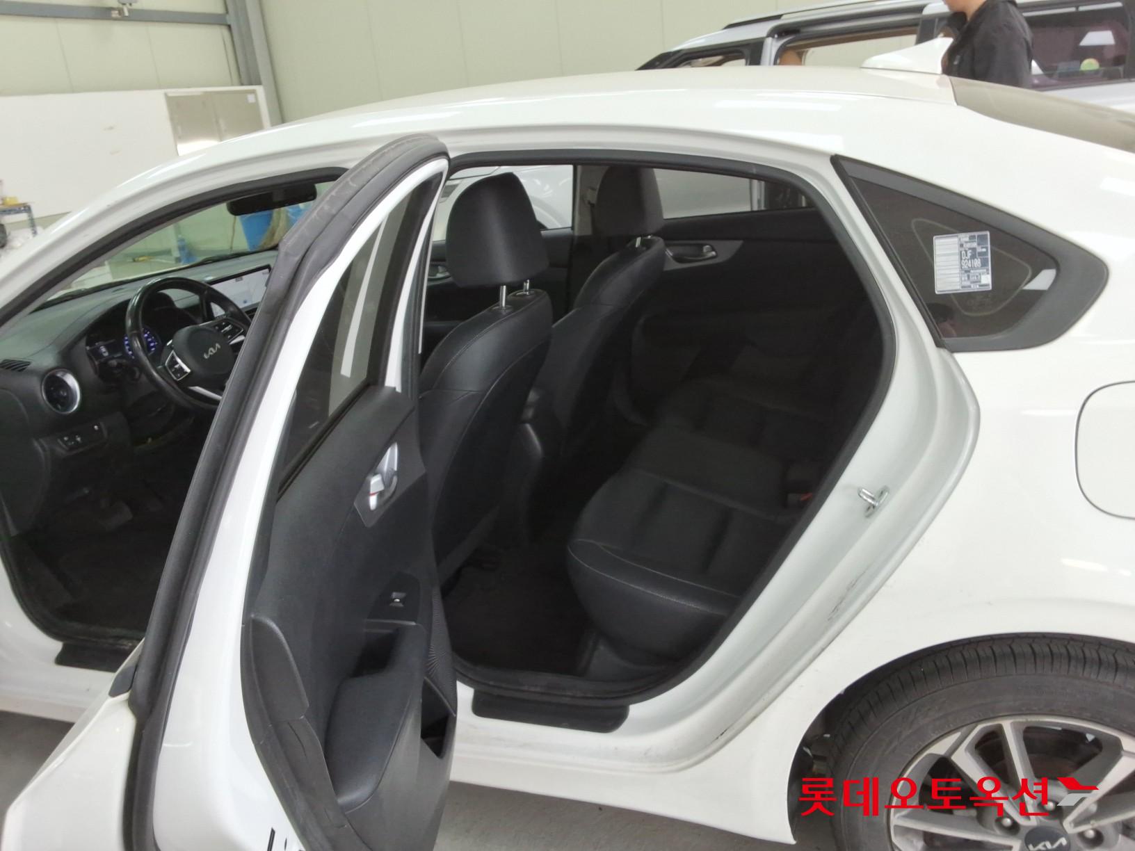 기아자동차 K3 2022 - 이미지 38