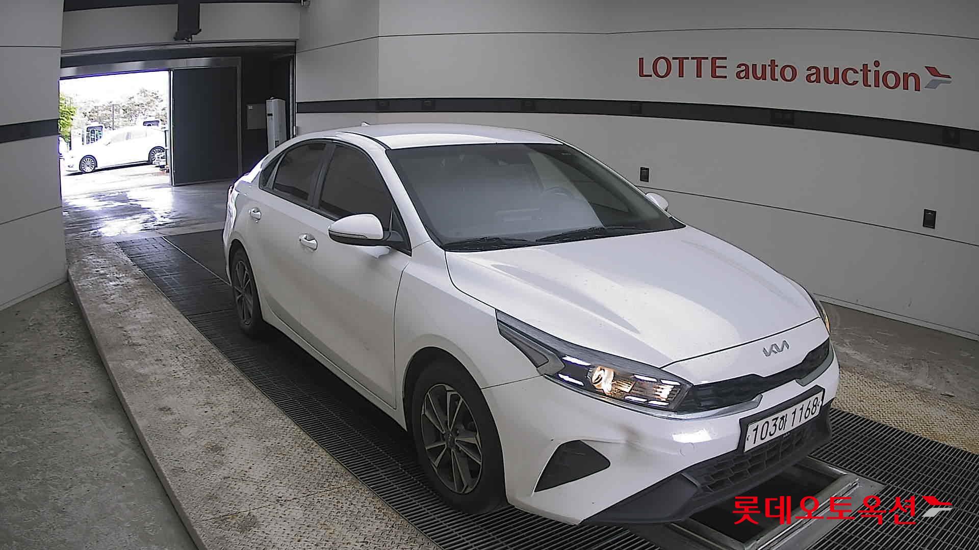 Kia K3 2022 - Image 6