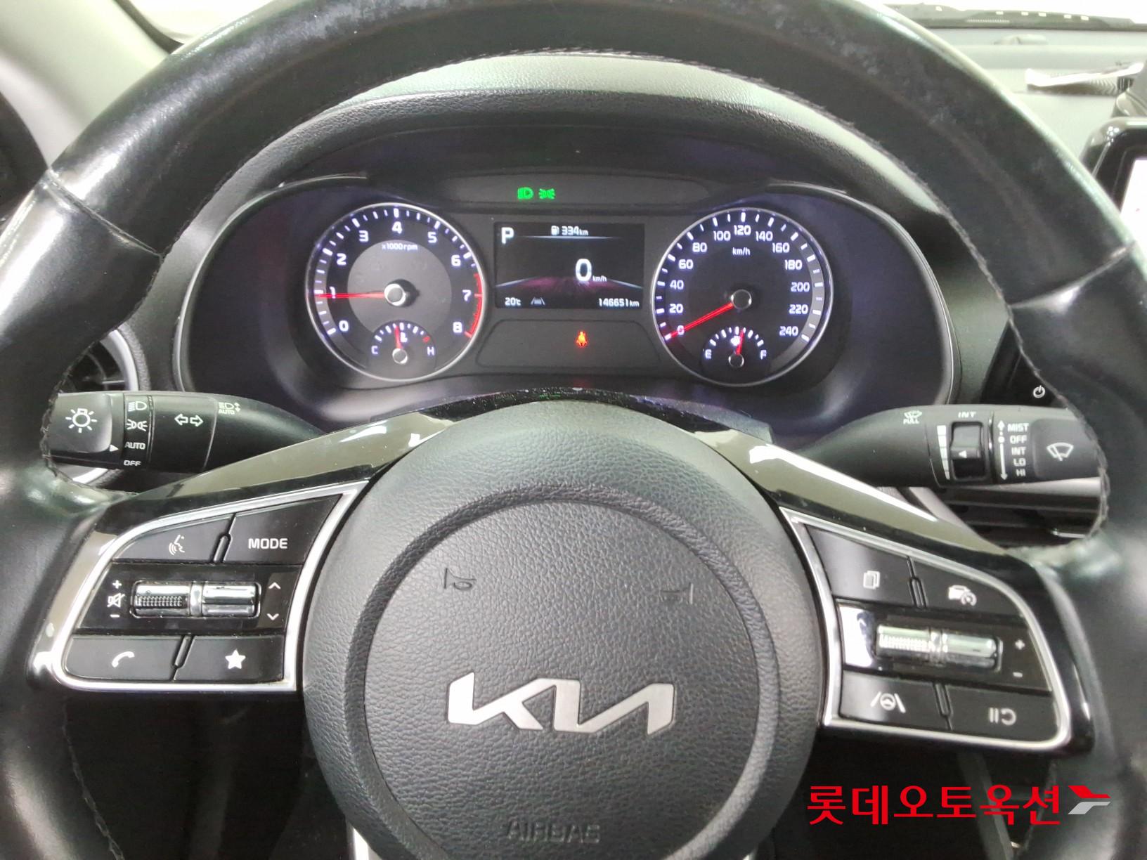 Kia K3 2022 - Image 30