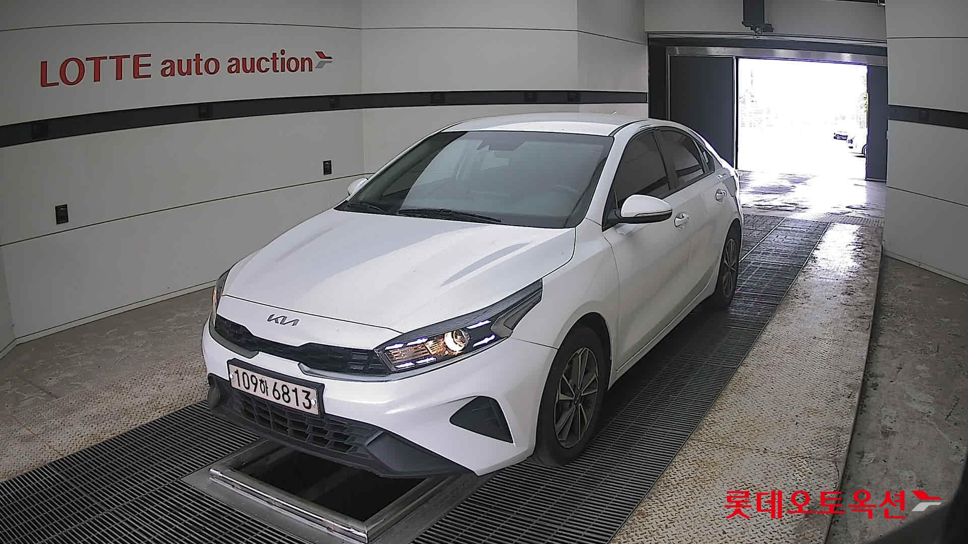 كيا K3 2022 - صورة 10