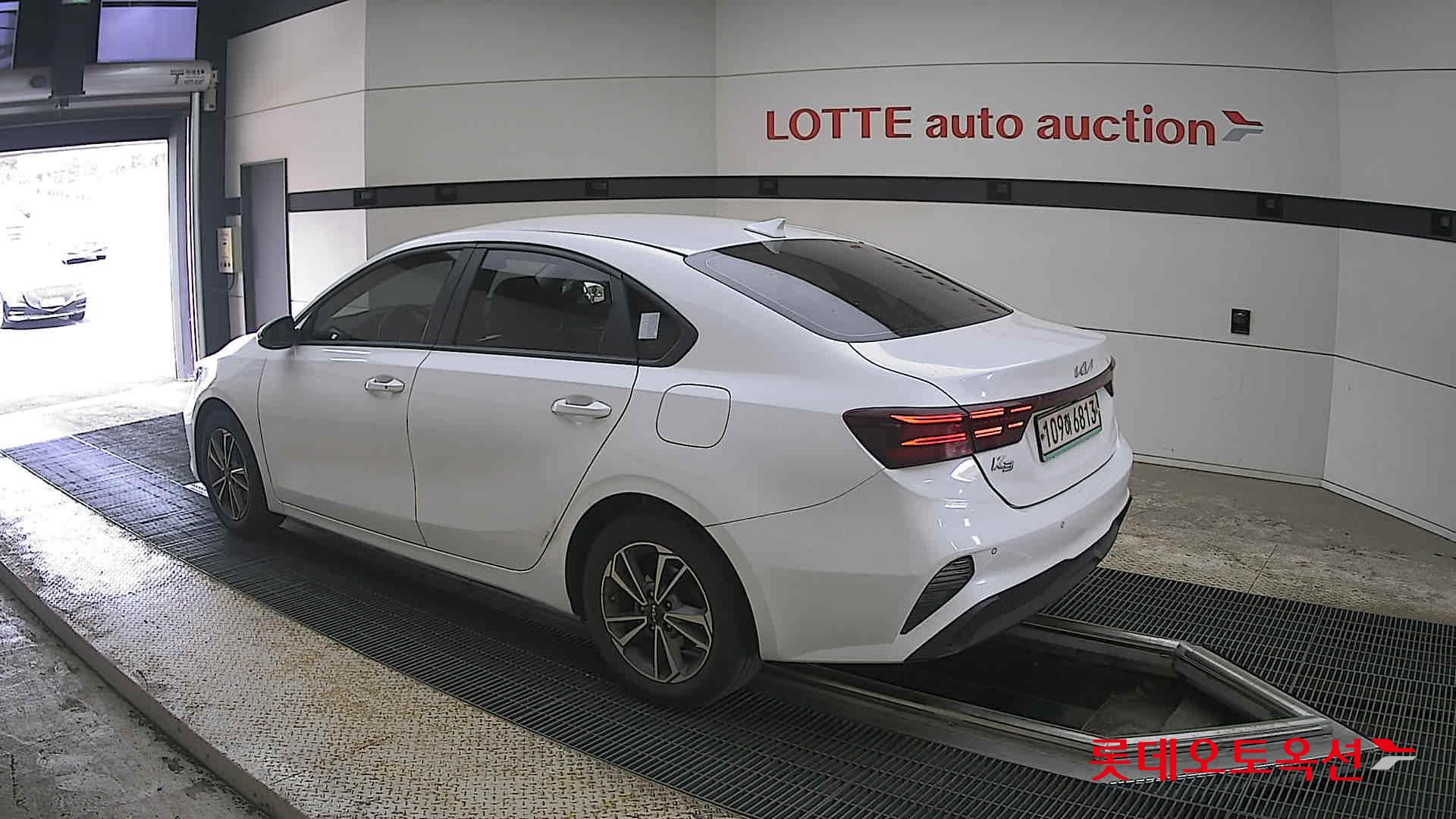 كيا K3 2022 - صورة 15