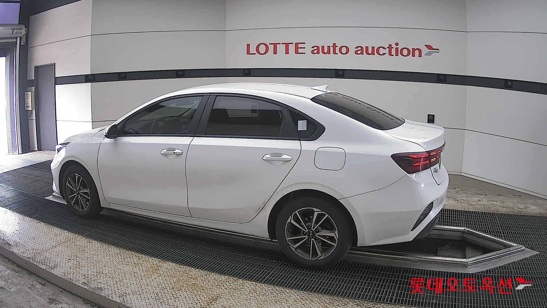 كيا K3 2022 - صورة 14