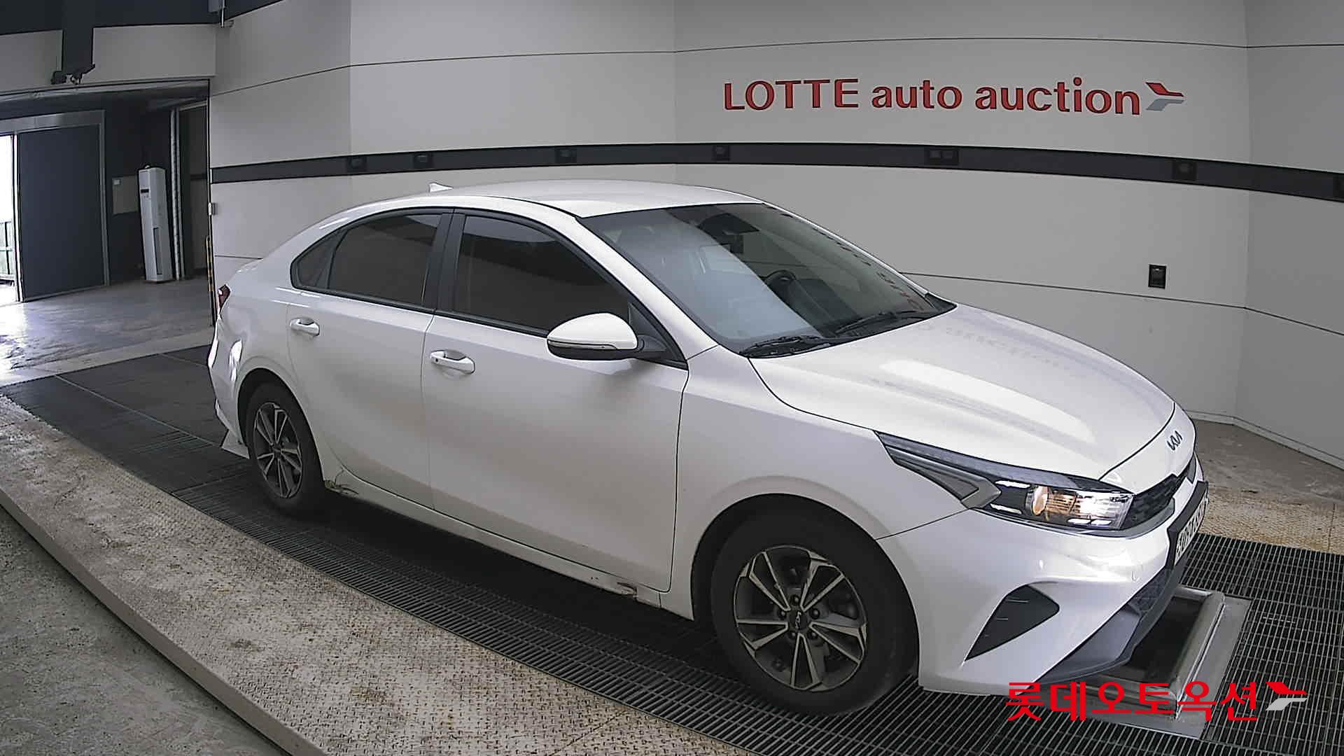 كيا K3 2022 - صورة 23