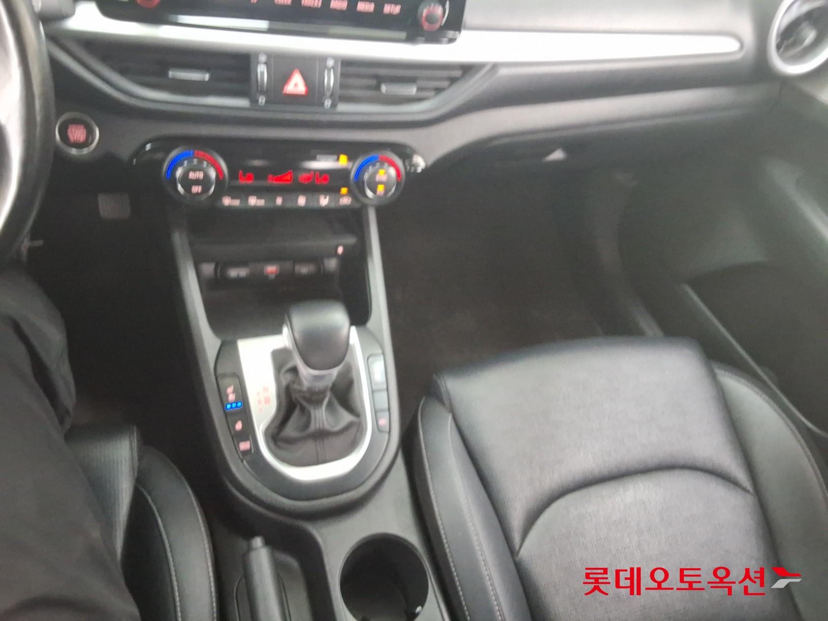 كيا K3 2022 - صورة 35