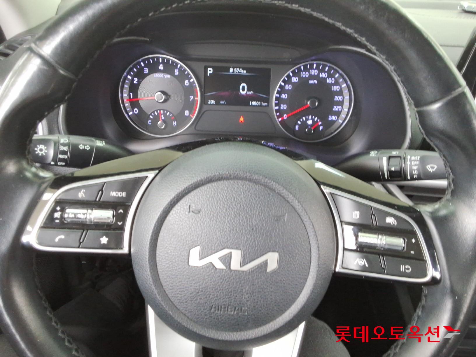 Kia K3 2022 - Image 30