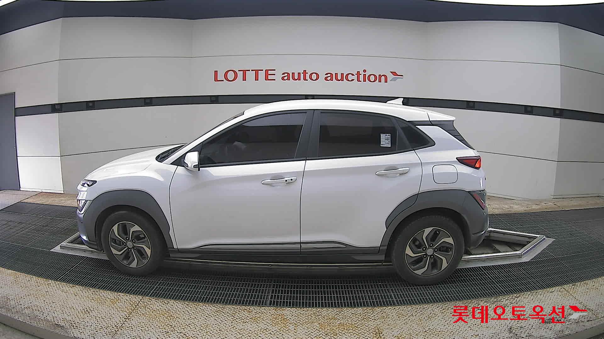 هيونداي كونا 2021 - صورة 13