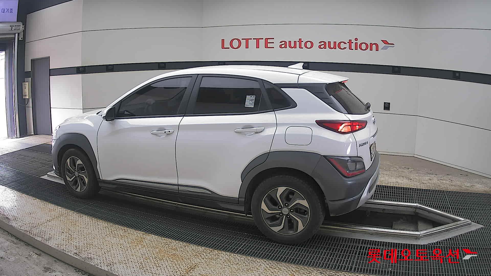 هيونداي كونا 2021 - صورة 14