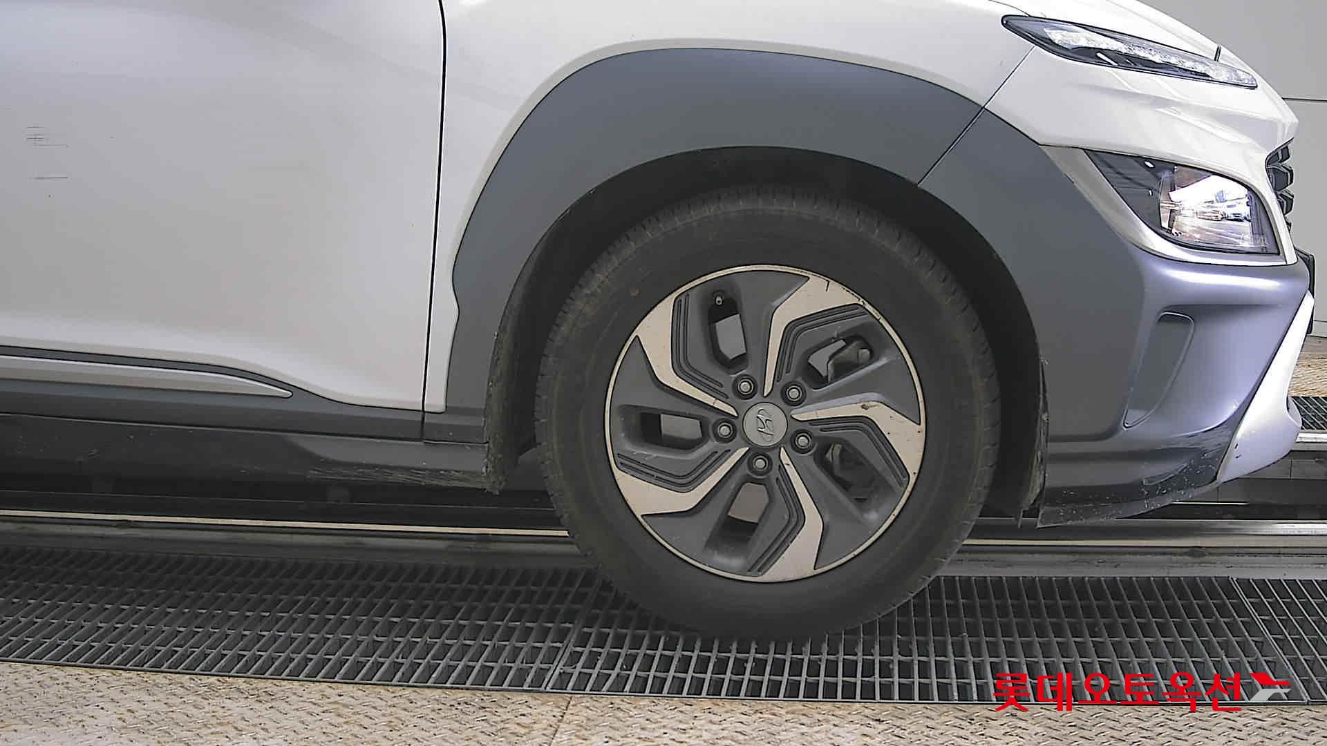 هيونداي كونا 2021 - صورة 27