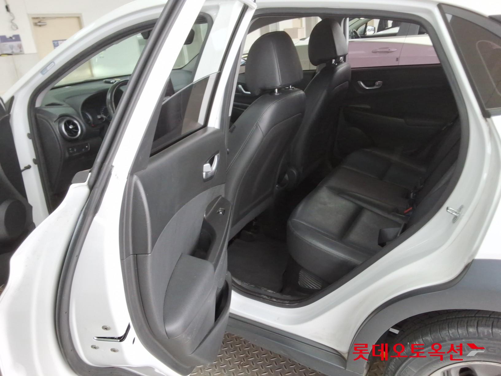 هيونداي كونا 2021 - صورة 38