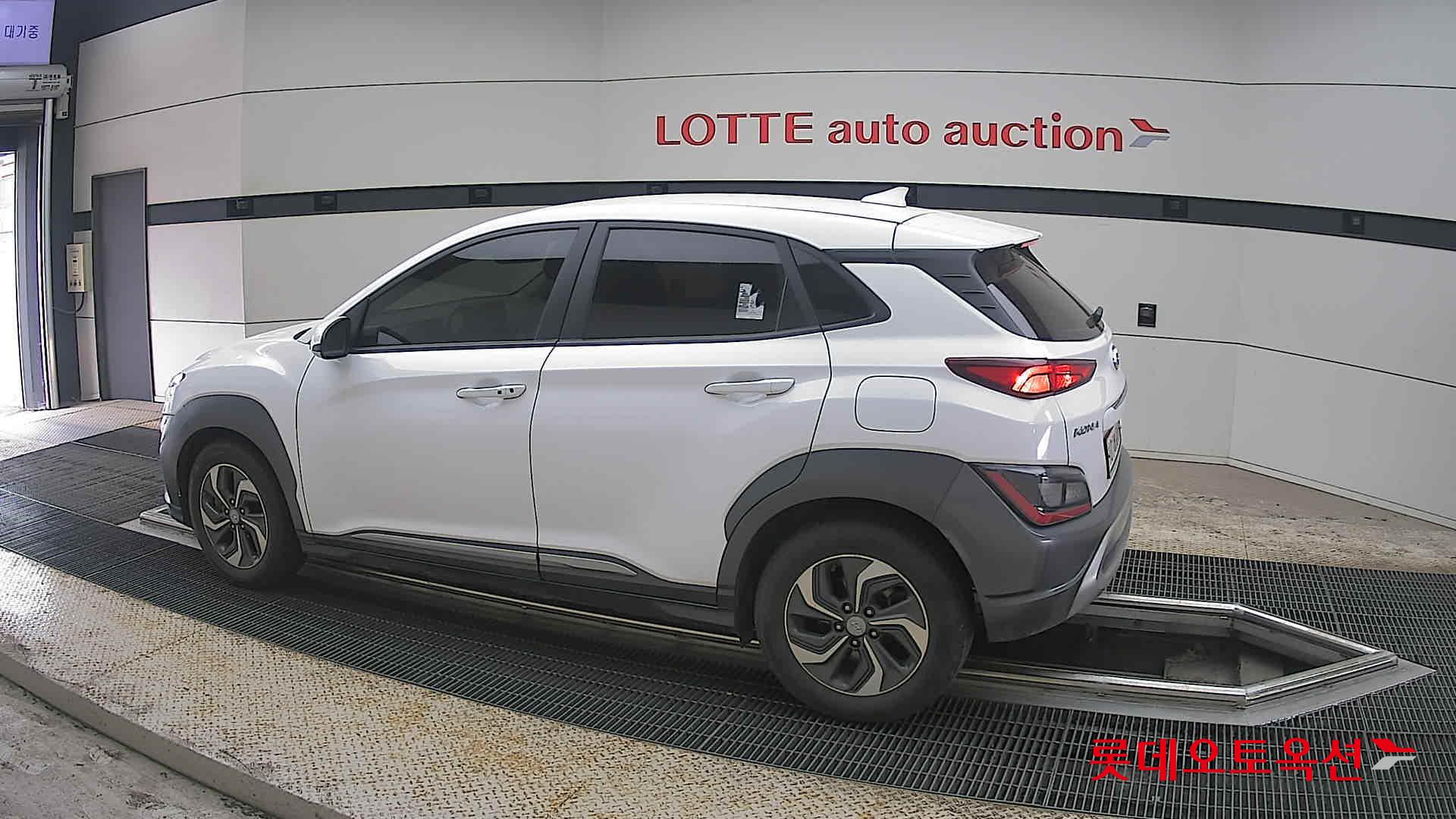 هيونداي كونا 2021 - صورة 14