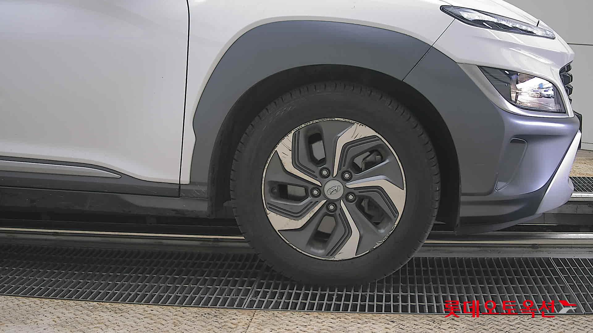 هيونداي كونا 2021 - صورة 27