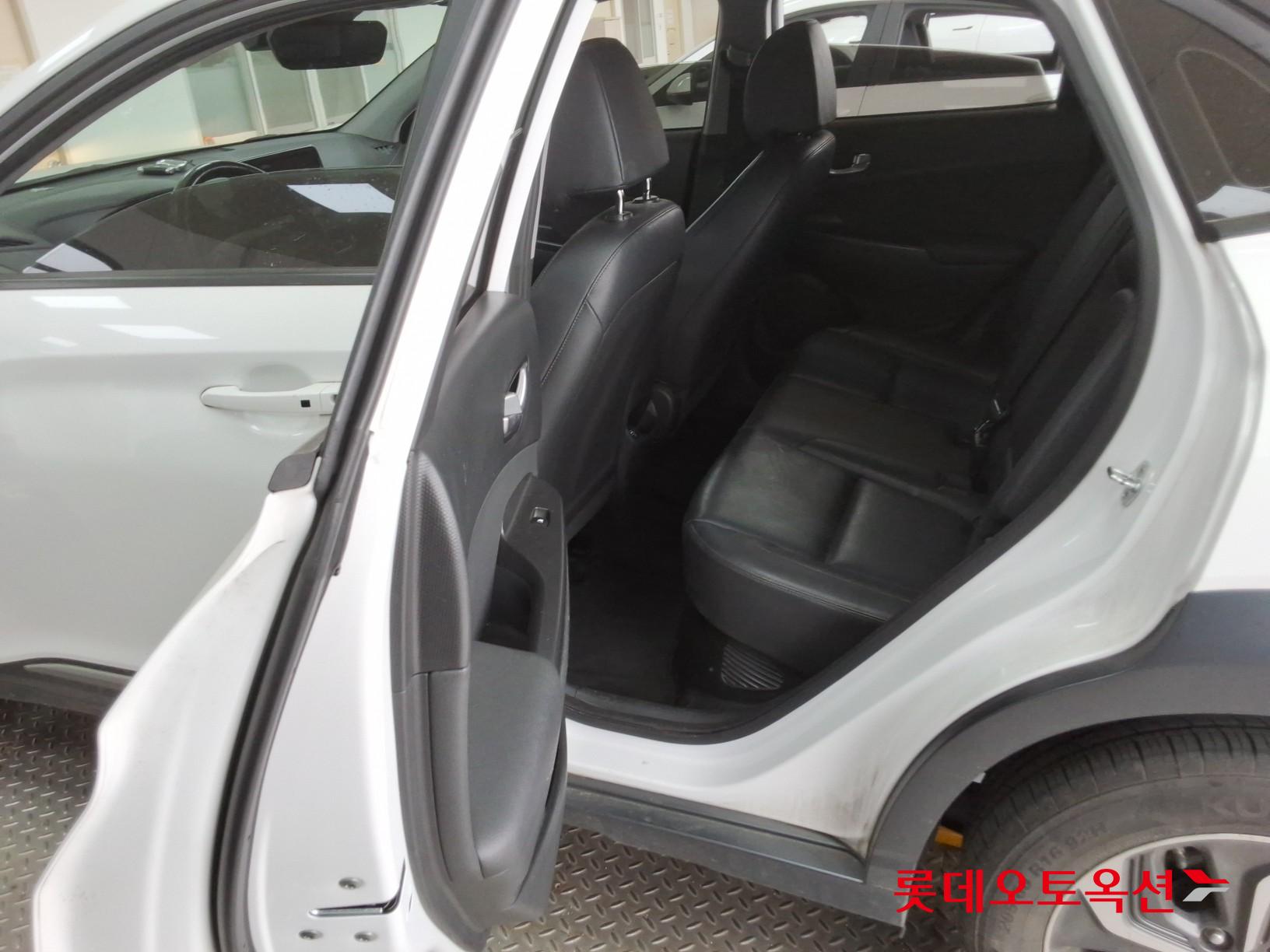 هيونداي كونا 2021 - صورة 38