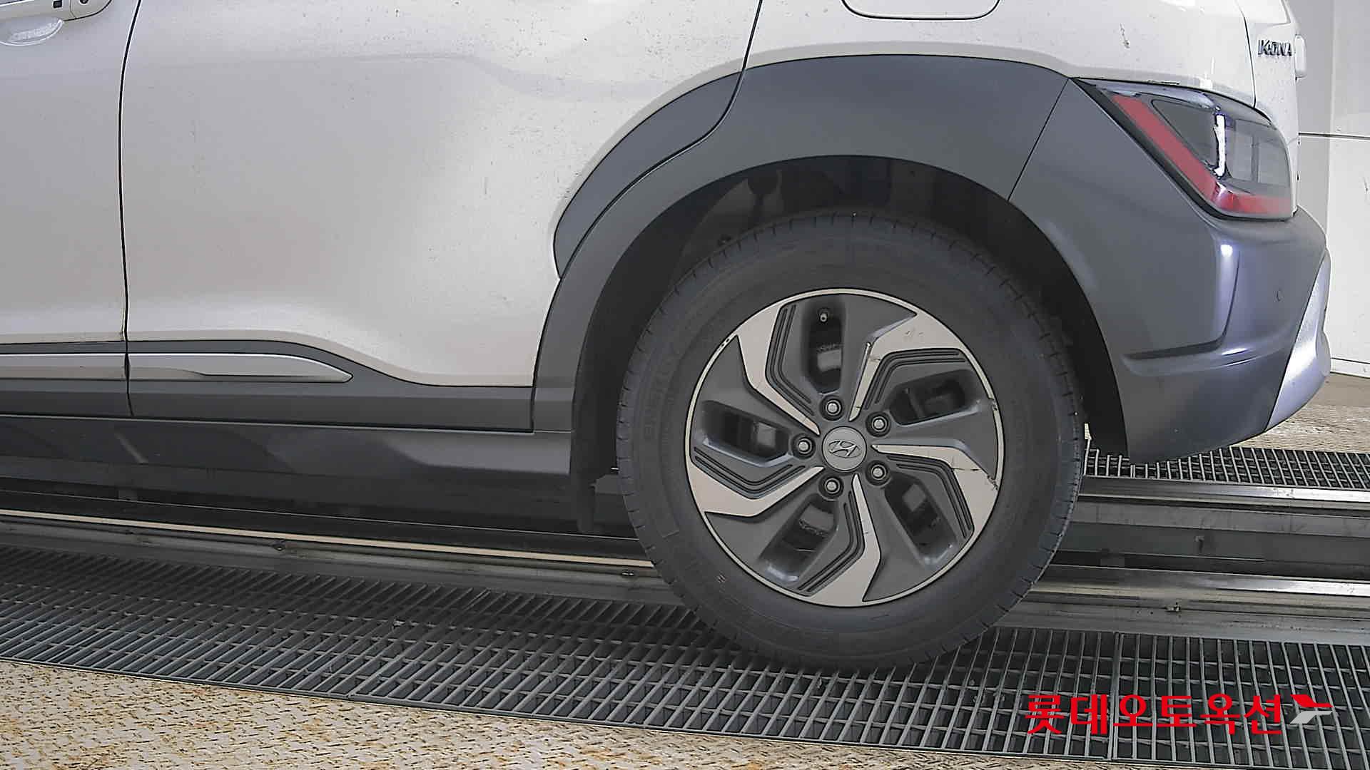 Hyundai Kona 2021 - Image 26