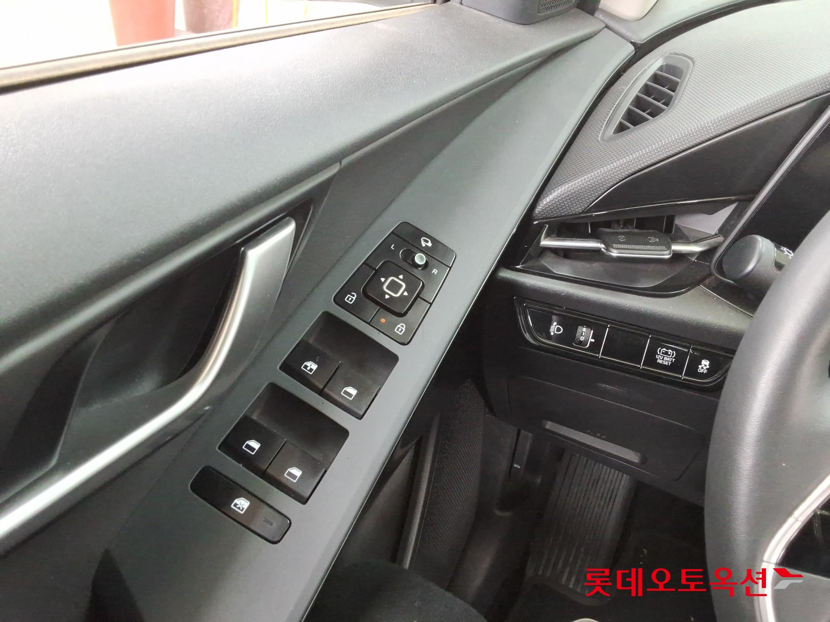 كيا نيرو 2022 - صورة 29