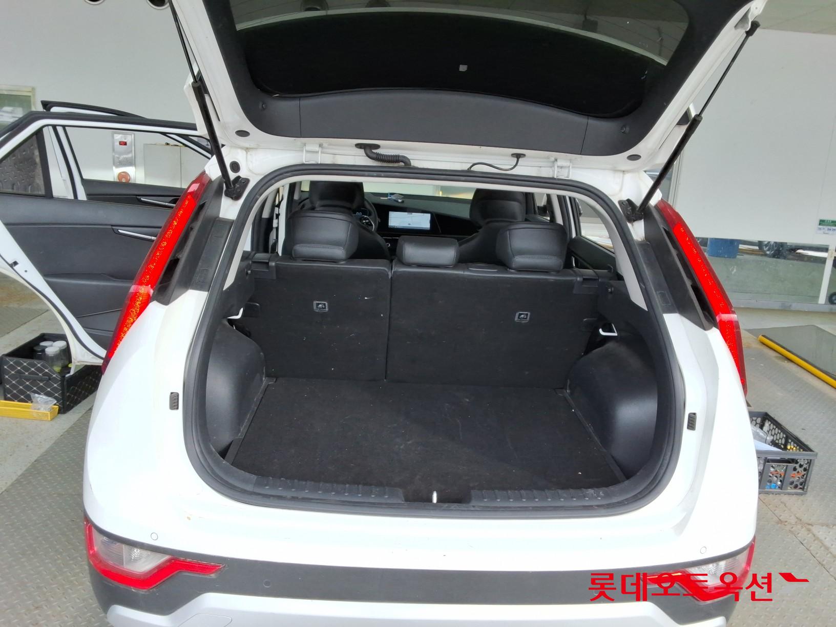 كيا نيرو 2022 - صورة 9