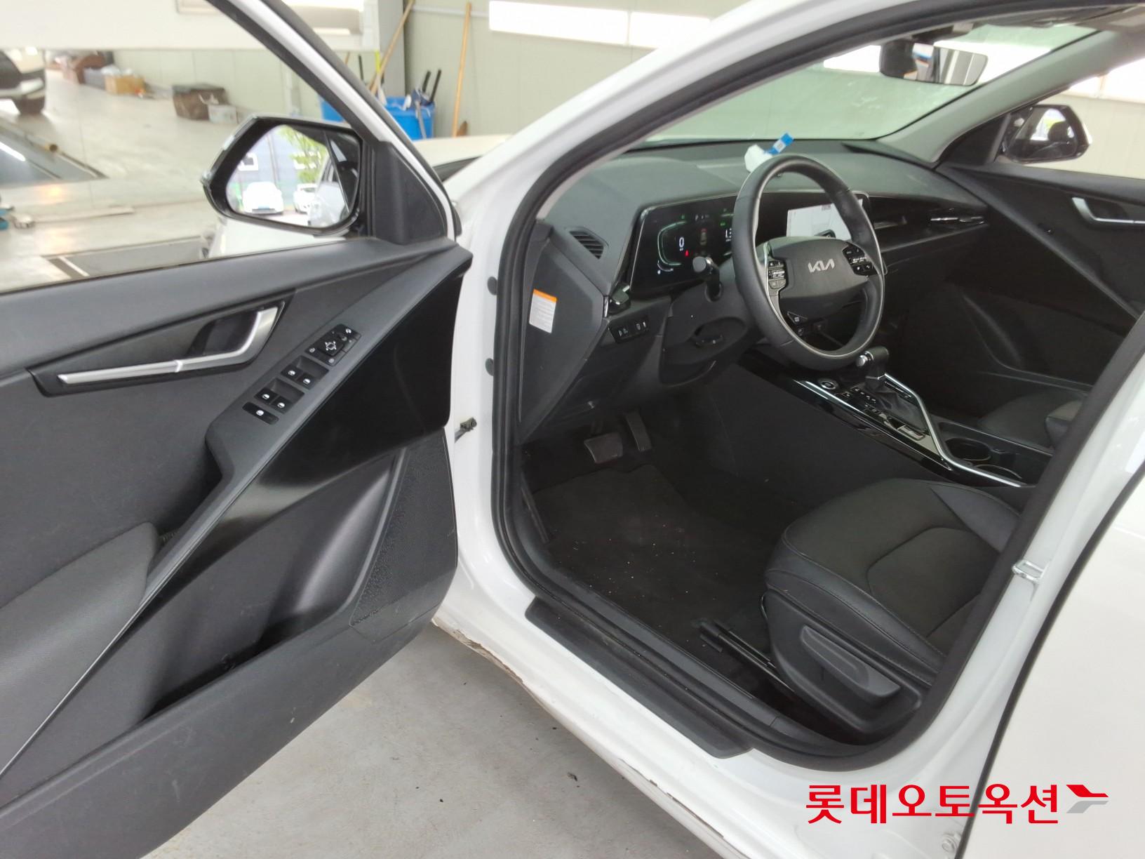 Kia Niro 2022 - Image 35