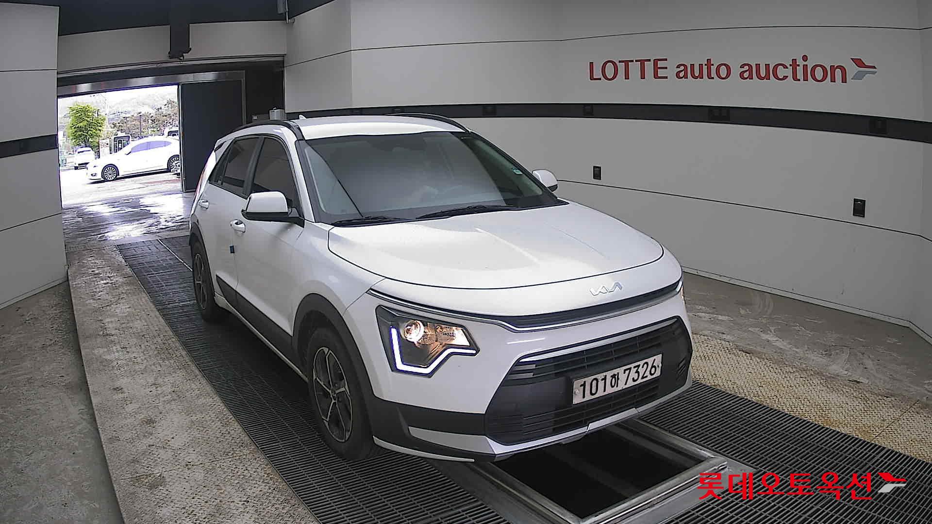 كيا نيرو 2022 - صورة 24