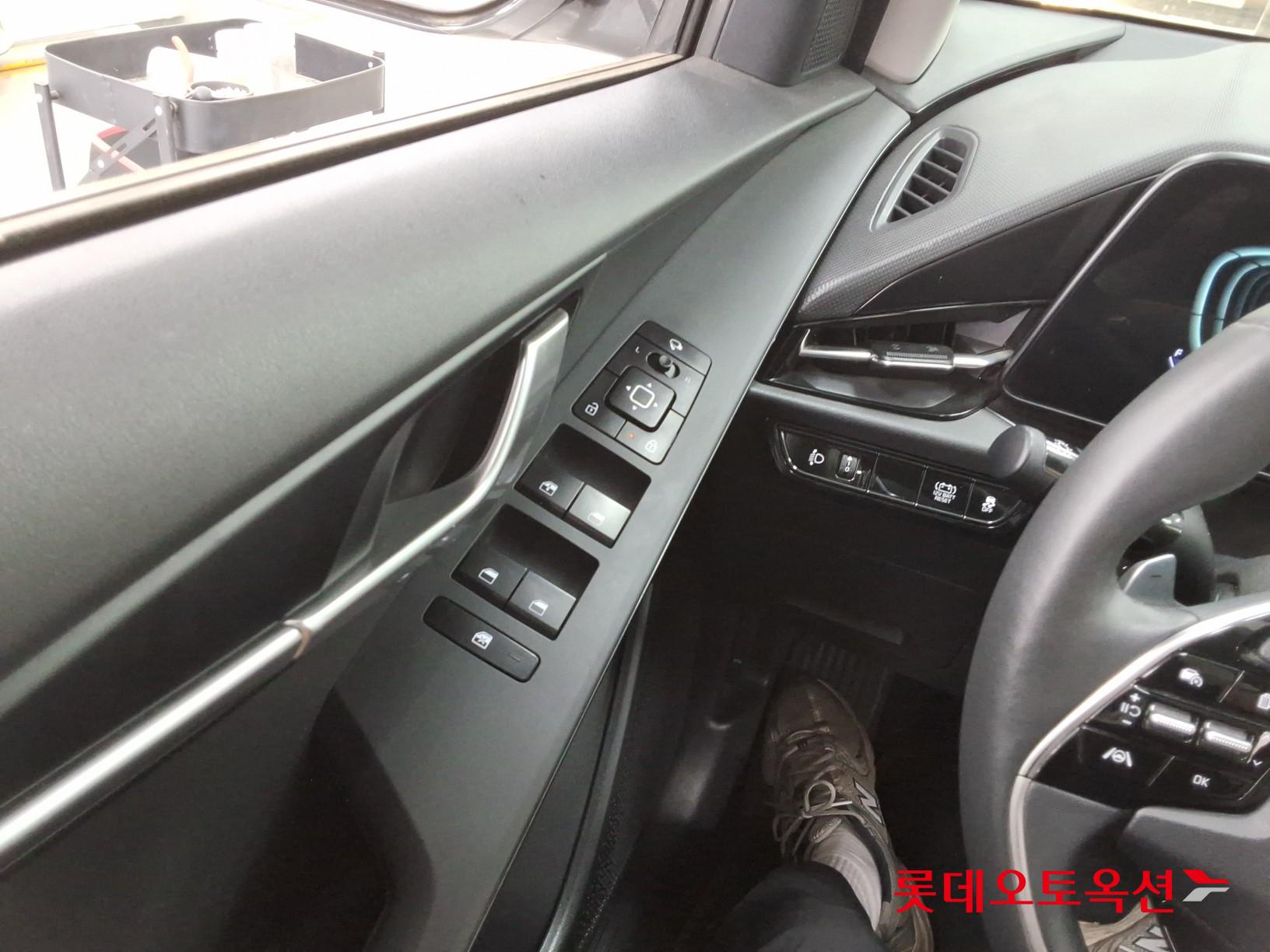 كيا نيرو 2022 - صورة 29