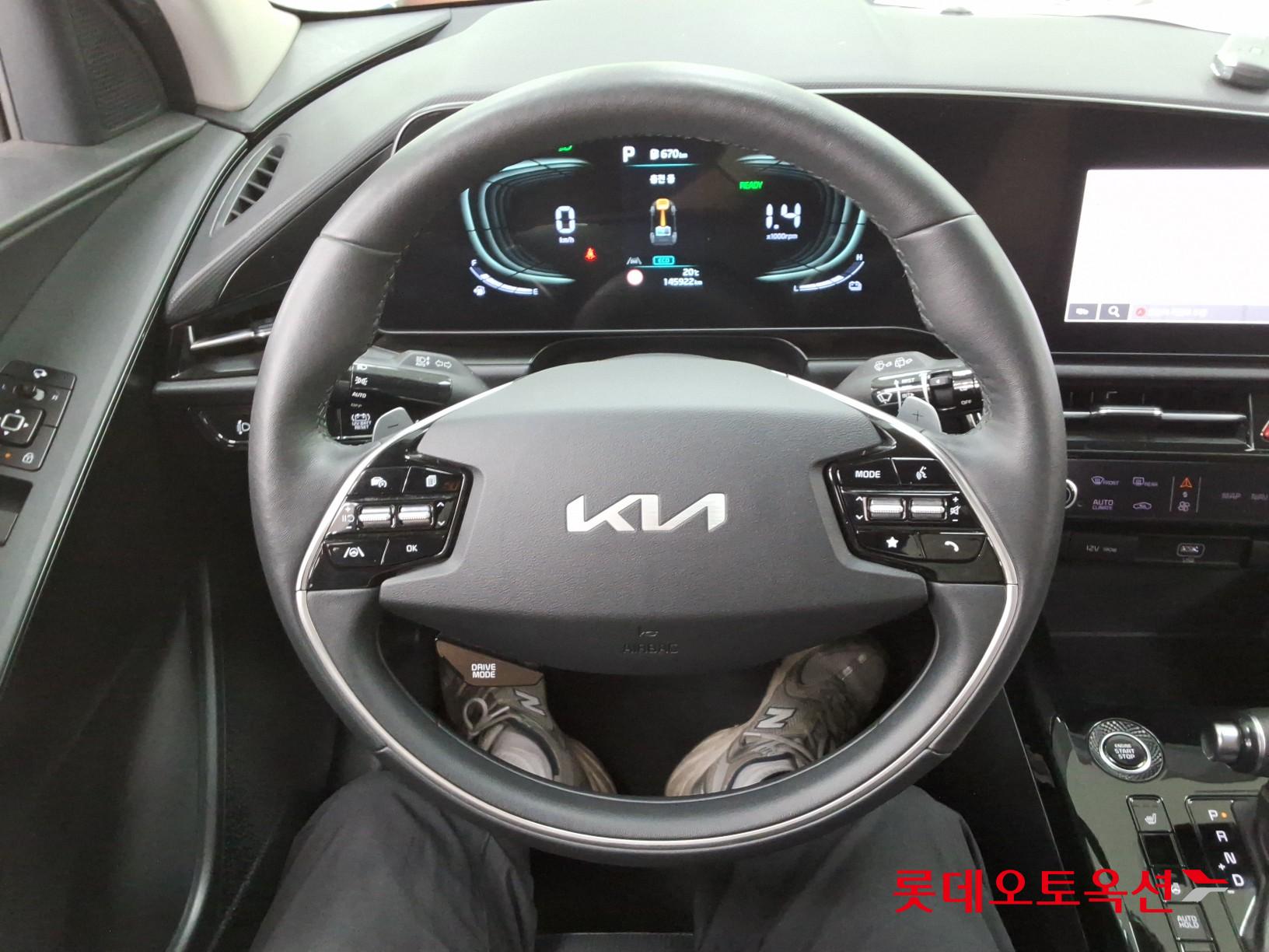 كيا نيرو 2022 - صورة 30