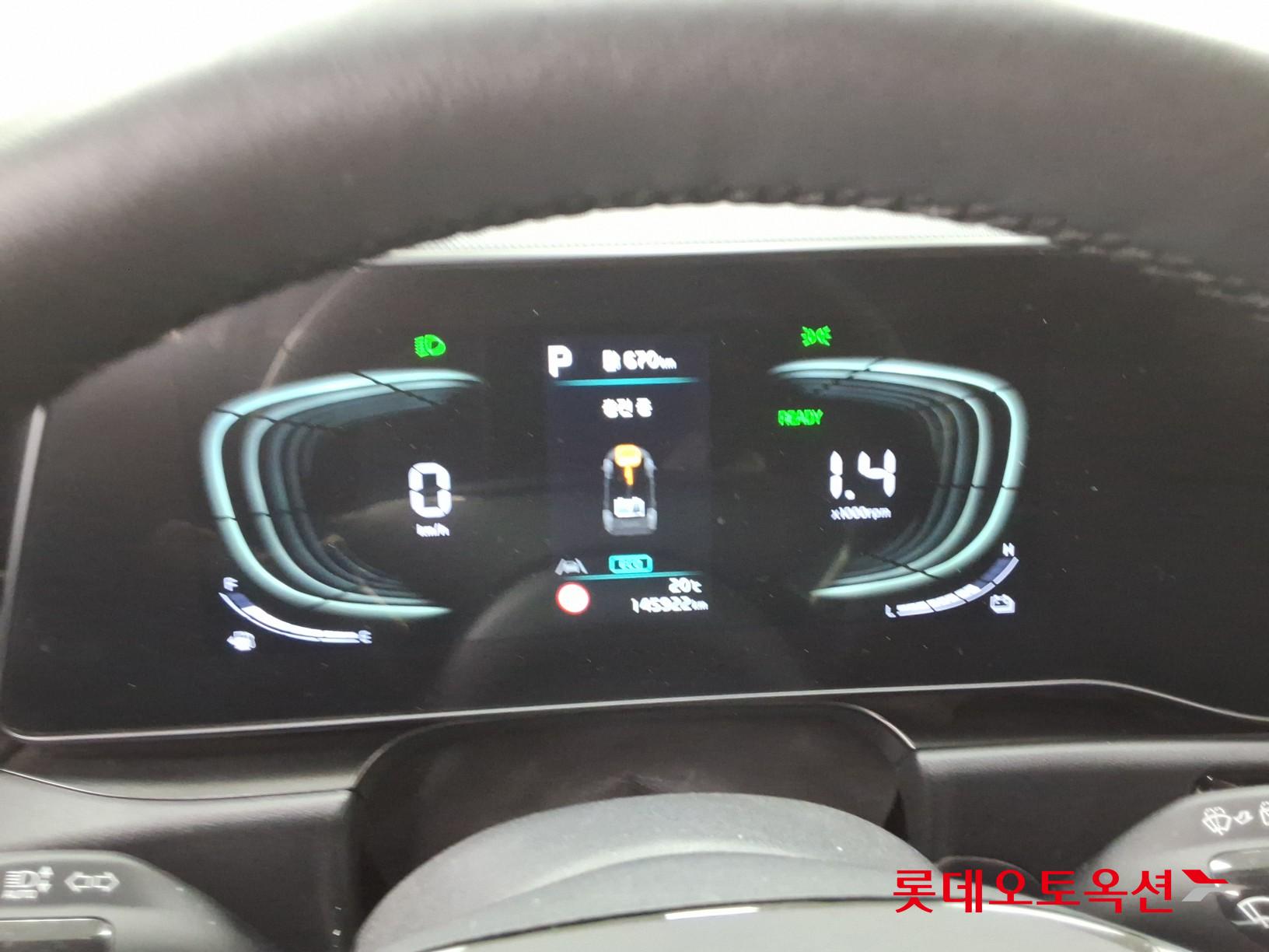 كيا نيرو 2022 - صورة 31