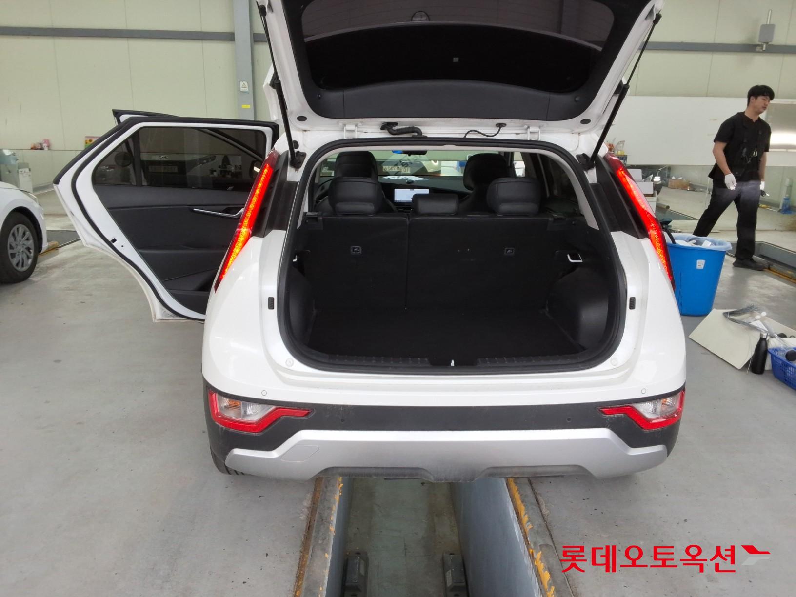 كيا نيرو 2022 - صورة 9