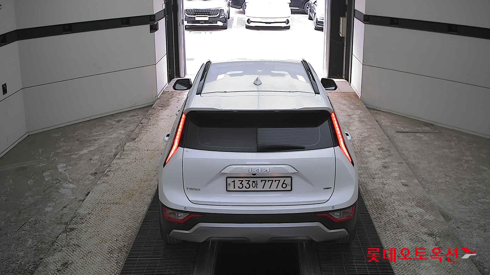 كيا نيرو 2022 - صورة 17