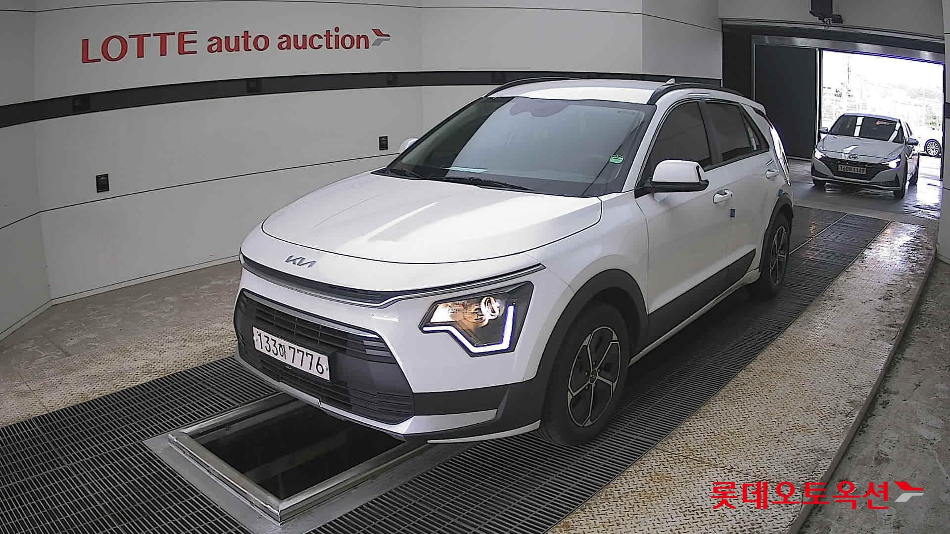 كيا نيرو 2022 - صورة 3