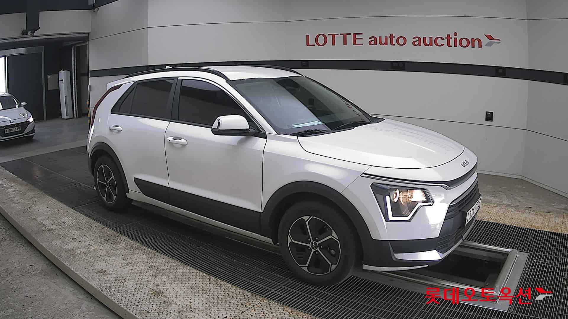 كيا نيرو 2022 - صورة 23