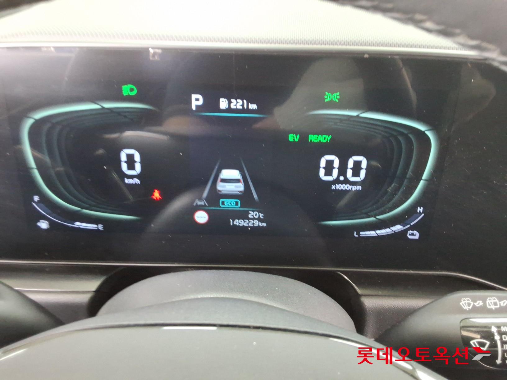 كيا نيرو 2022 - صورة 31