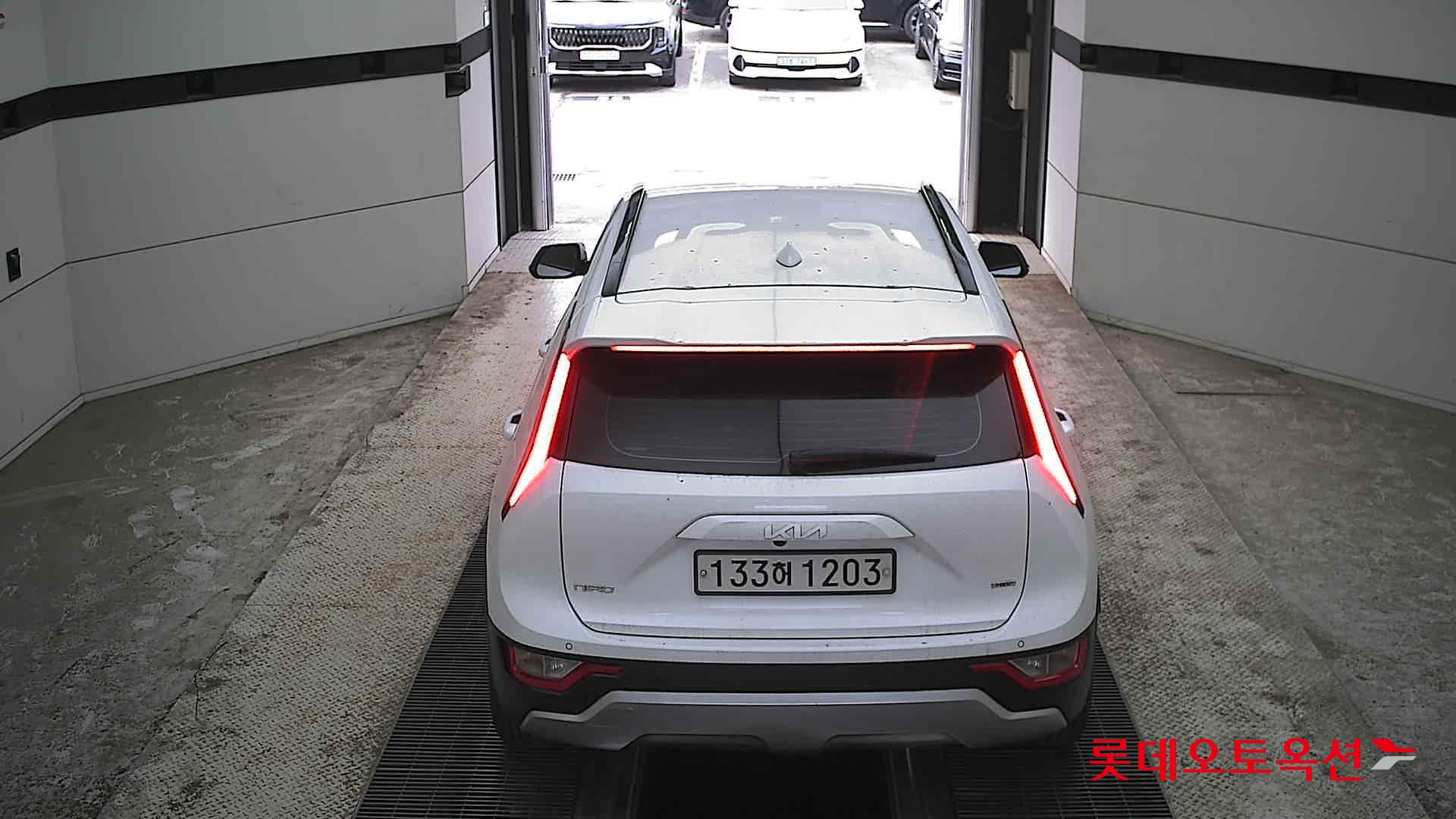 كيا نيرو 2022 - صورة 17