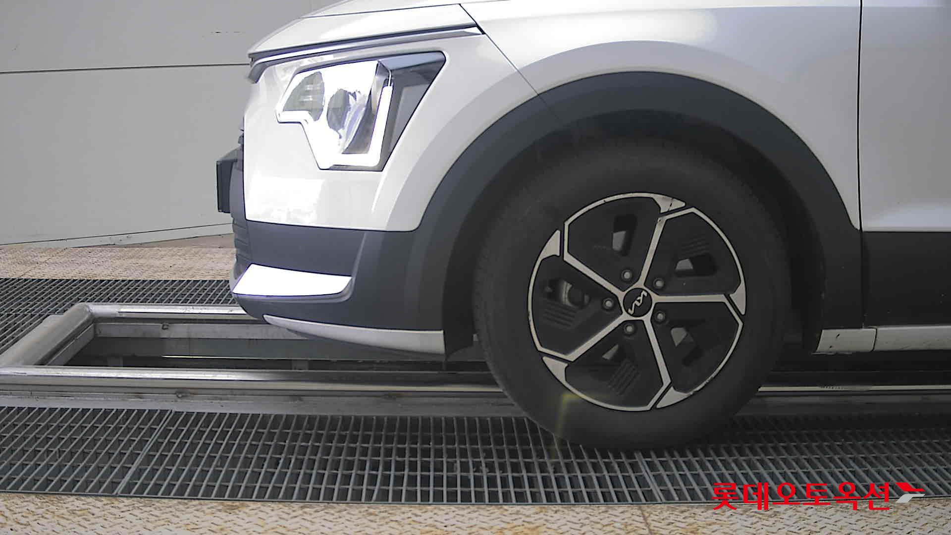 كيا نيرو 2022 - صورة 25