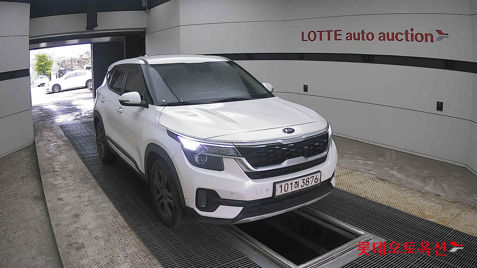 كيا سيلتوس 2021 - صورة 24