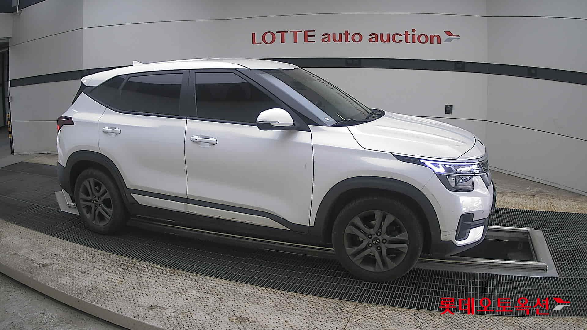 كيا سيلتوس 2021 - صورة 22