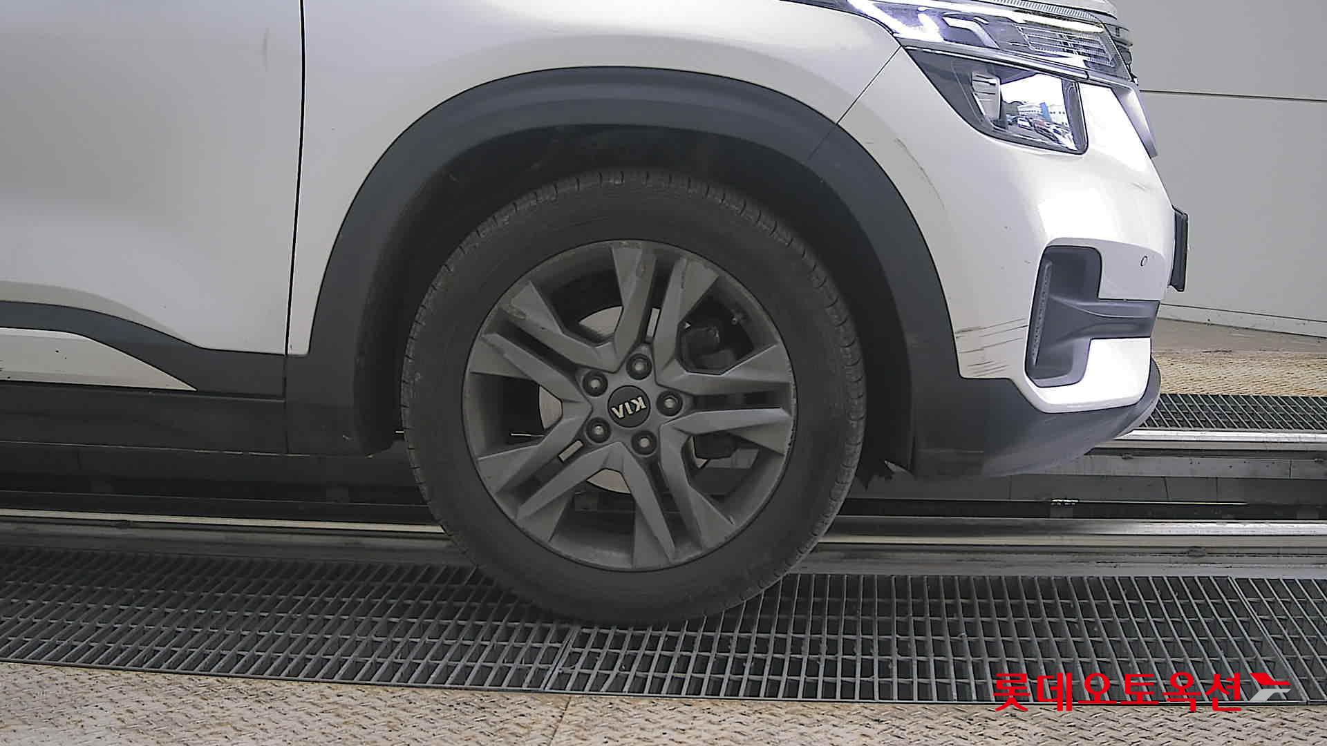 كيا سيلتوس 2021 - صورة 27