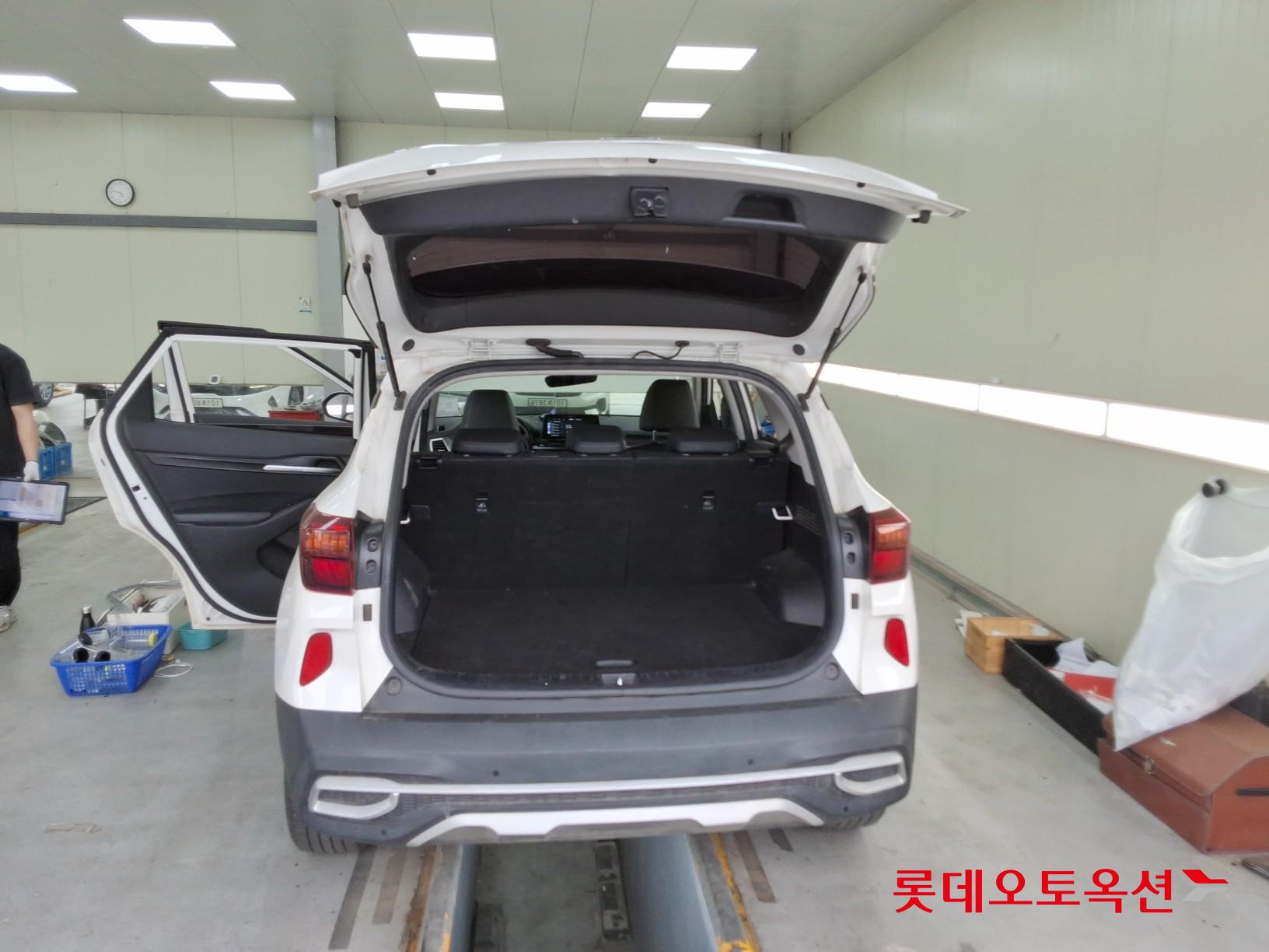 كيا سيلتوس 2021 - صورة 9