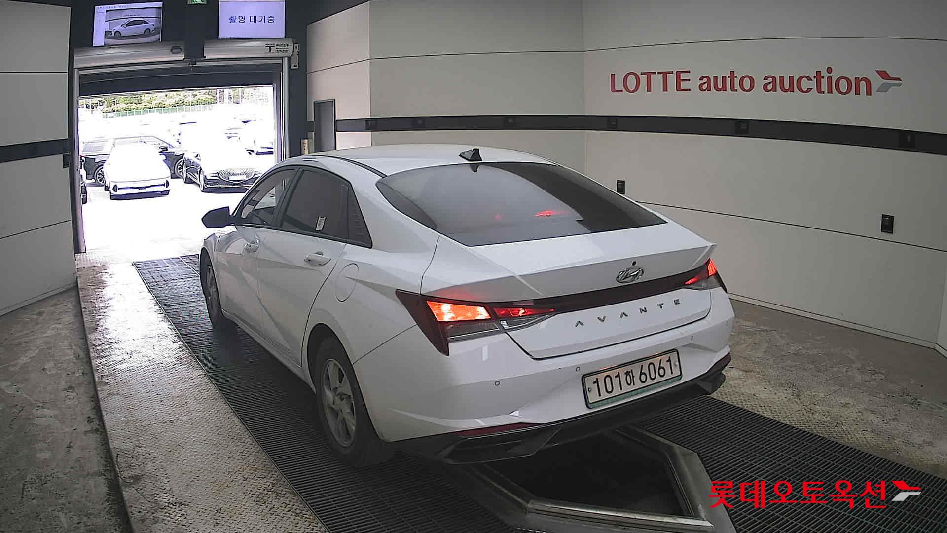 현대자동차 아반떼 2021 - 이미지 16