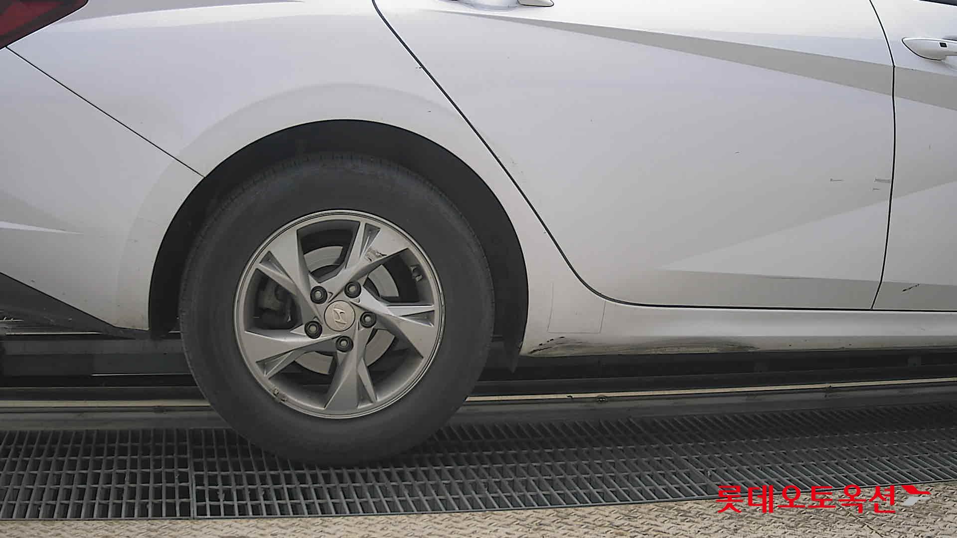 현대자동차 아반떼 2021 - 이미지 28