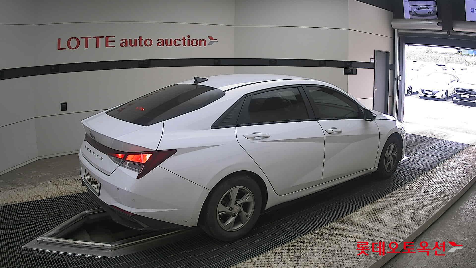 현대자동차 아반떼 2021 - 이미지 19