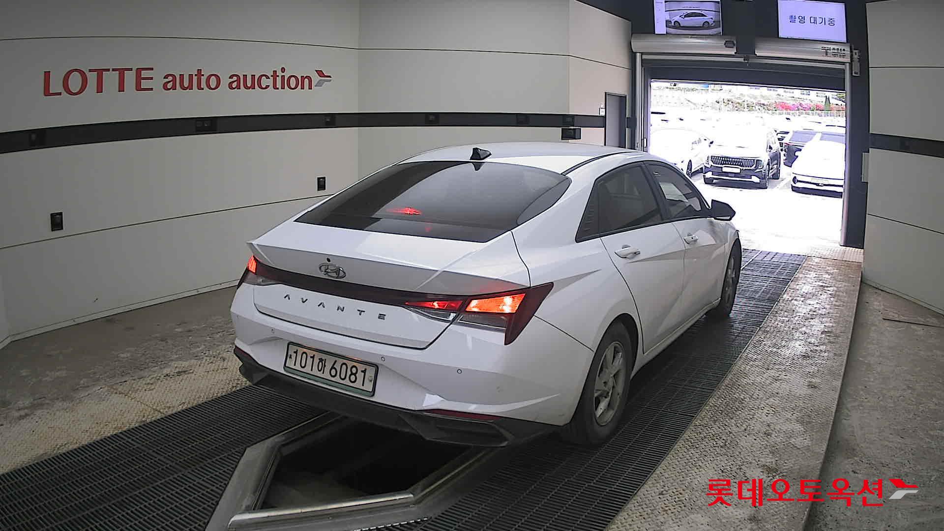 현대자동차 아반떼 2021 - 이미지 18