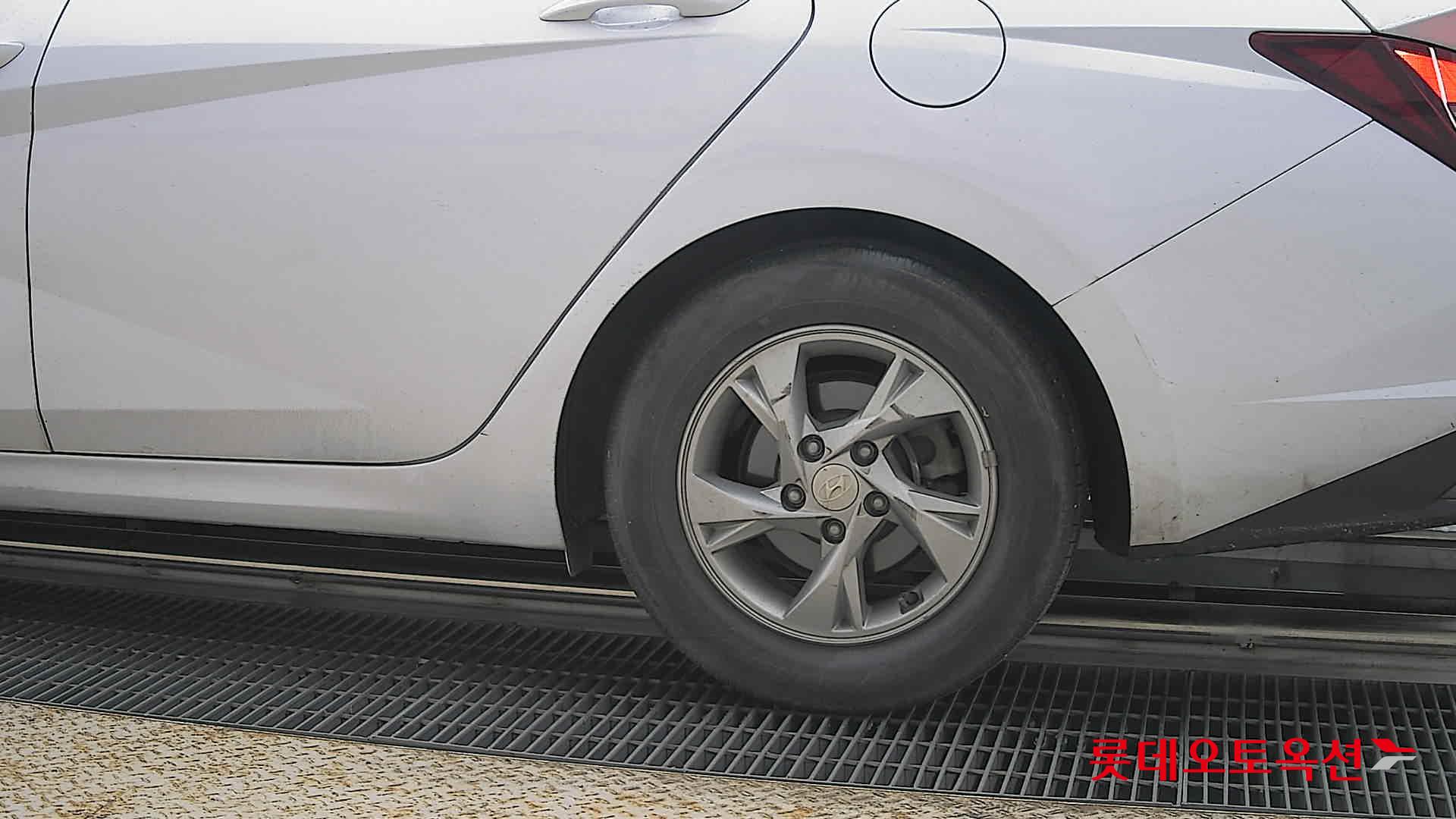 현대자동차 아반떼 2021 - 이미지 26