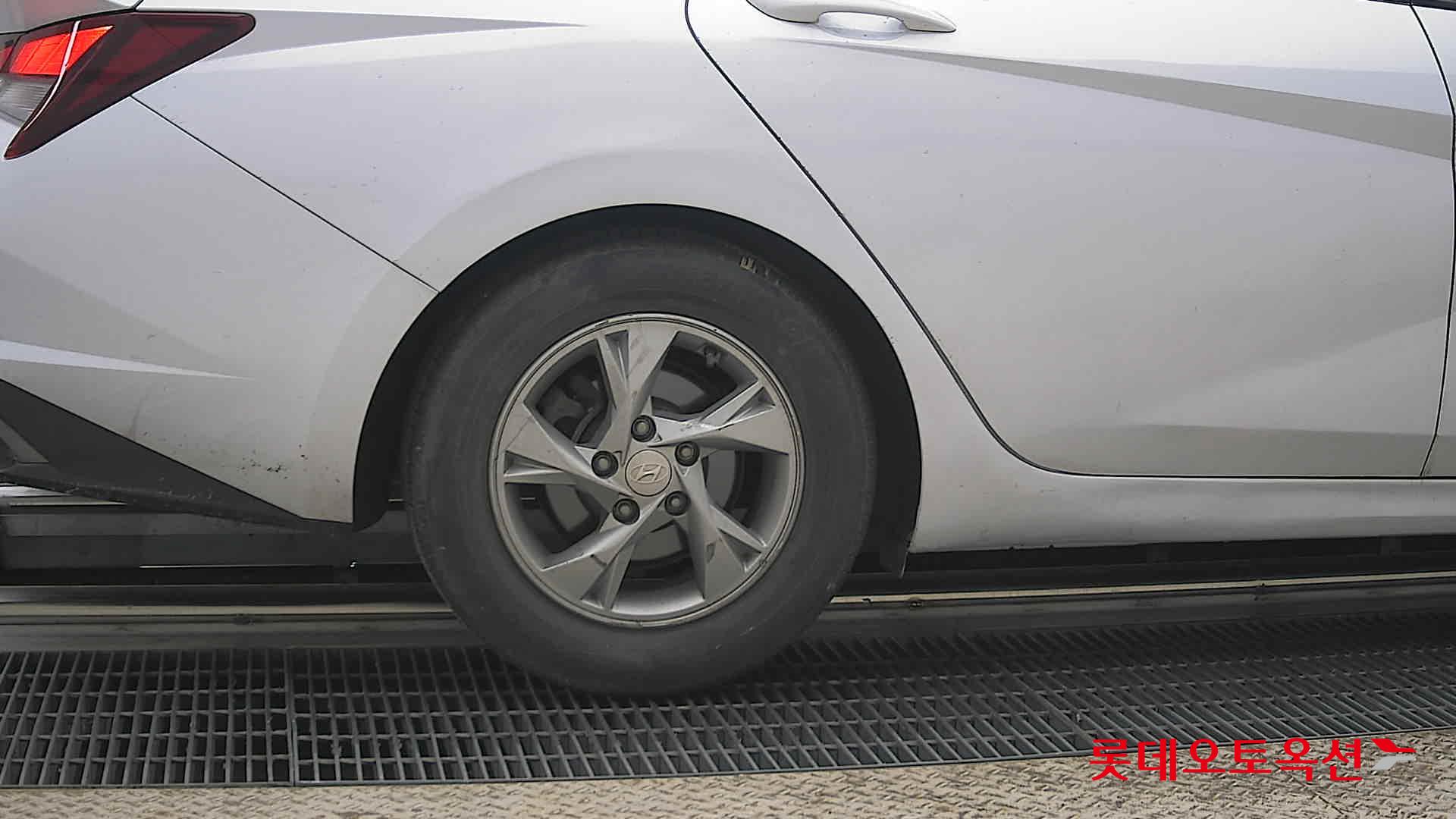 현대자동차 아반떼 2021 - 이미지 28