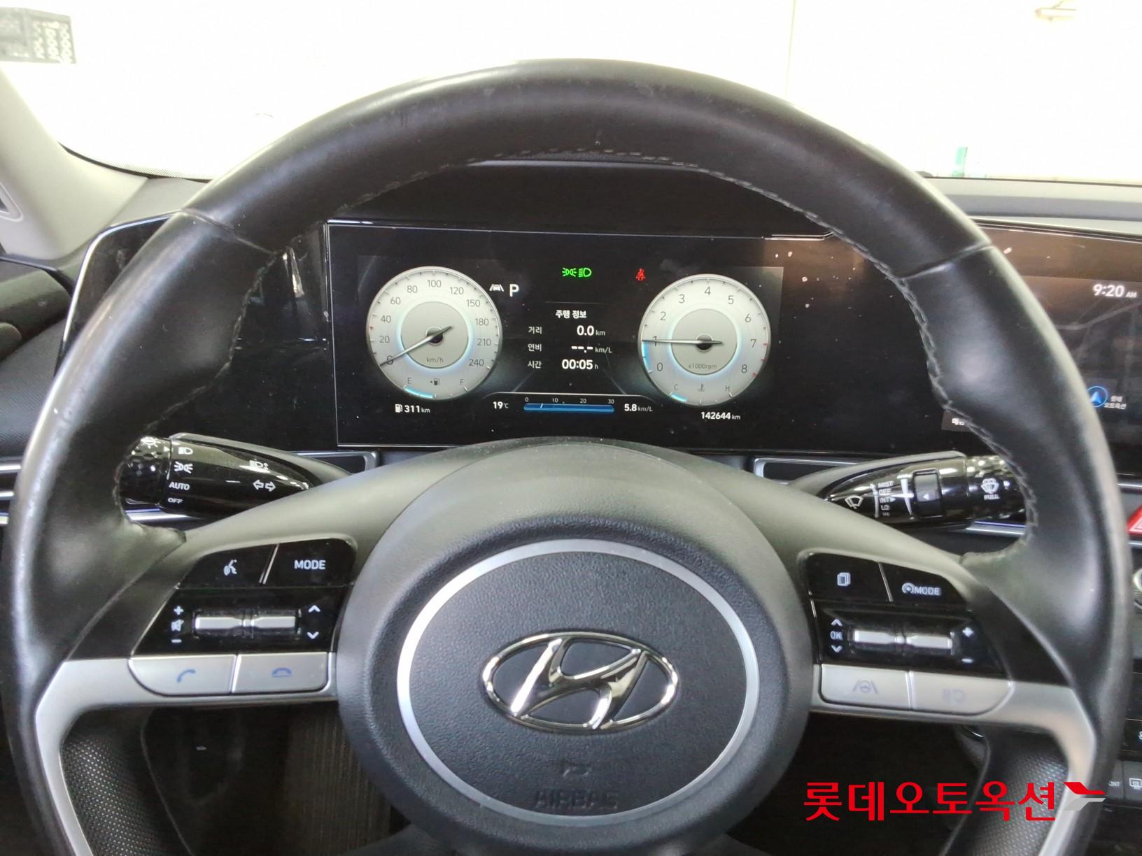 현대자동차 아반떼 2021 - 이미지 30