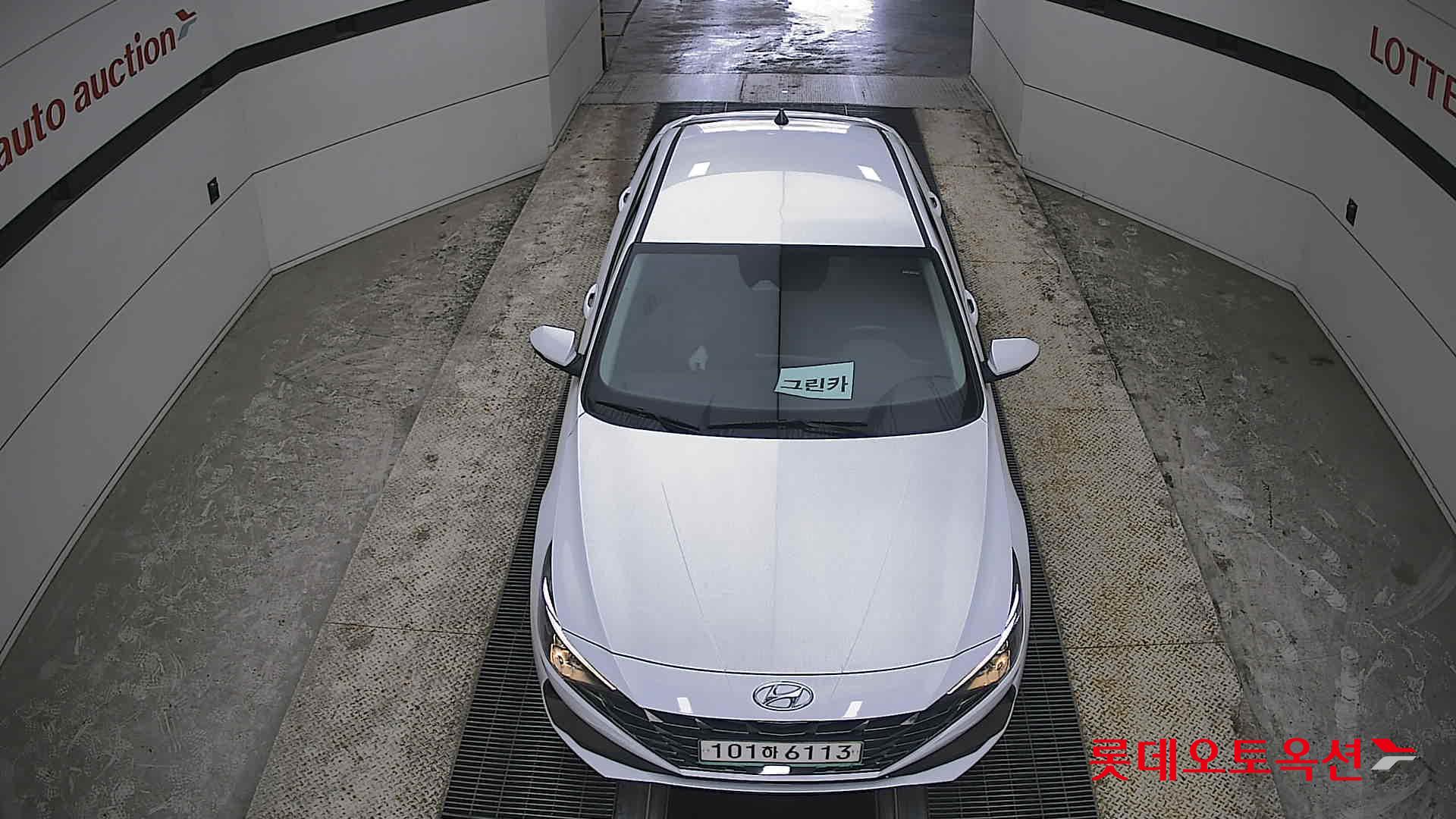 Hyundai Elantra 2021 - Image 7