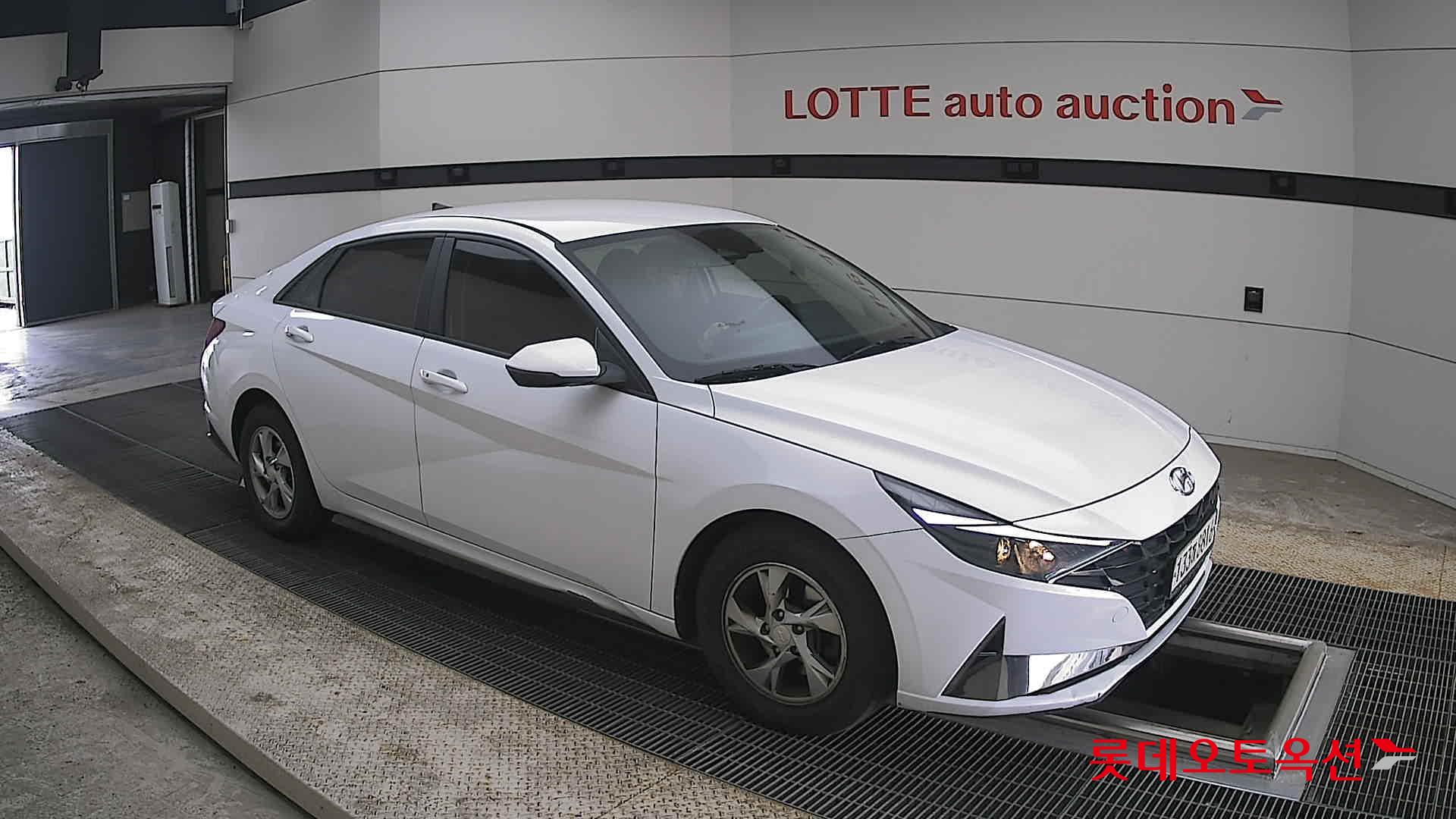 Hyundai Elantra 2021 - Image 23