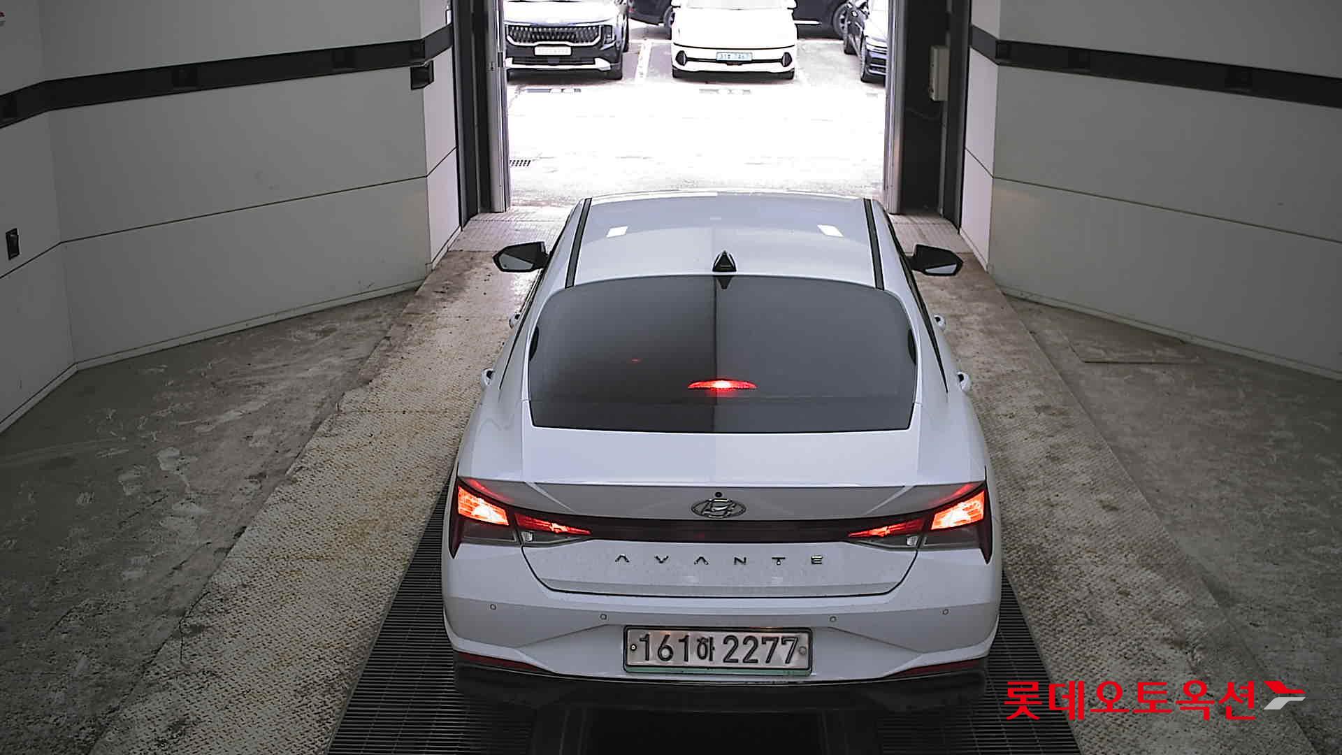 هيونداي إلانترا 2021 - صورة 17