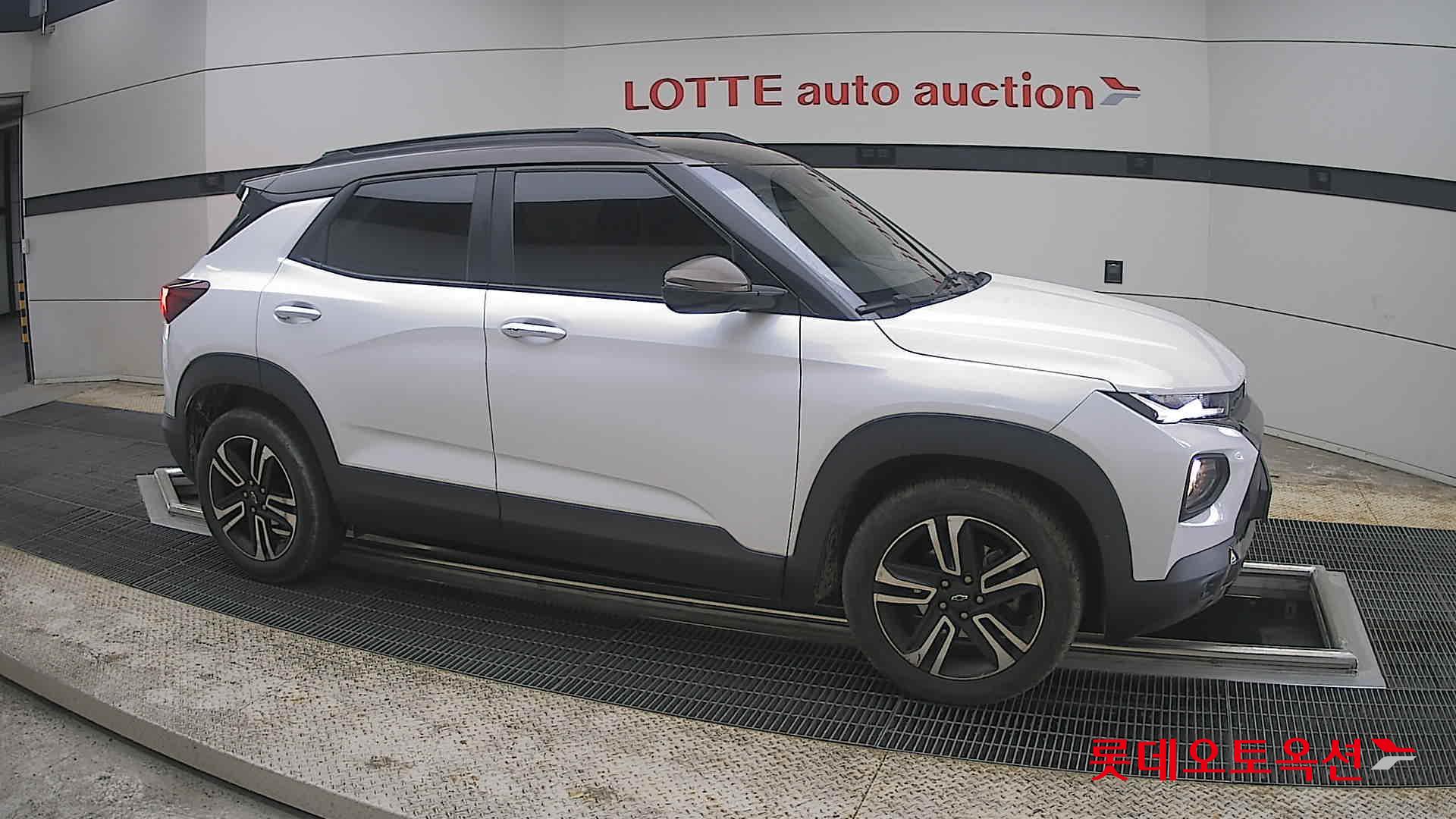 جنرال موتورز كوريا تريل بليزر 2022 - صورة 22