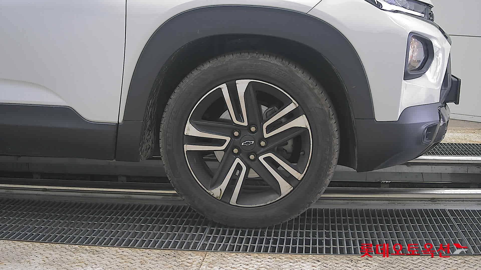 جنرال موتورز كوريا تريل بليزر 2022 - صورة 27