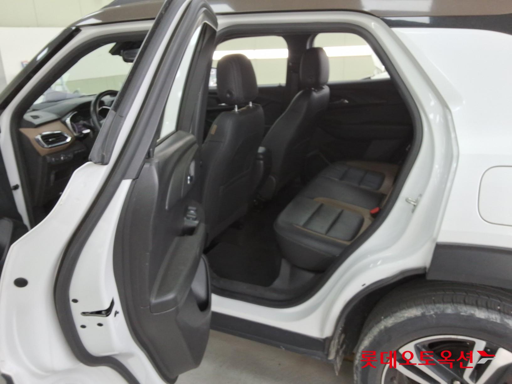 جنرال موتورز كوريا تريل بليزر 2022 - صورة 38